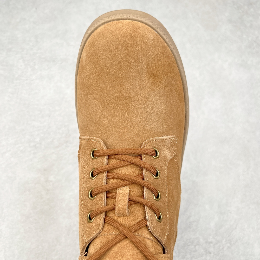 图片[4]-＃K版 UGG 3750经典秋冬羊皮毛一体雪地靴 私人订单价格匠心定位 桑坡八年大厂直供 拒绝高利润 区别杀猪版本 隆丰A级澳洲进口羊皮毛一体 完全遵循ZP工艺流程 代工厂原厂版师 秉承无原鞋不开发选择 注重每一处细节 市面最正版型 TREADLITE\\\”轻翼\\\”科技外底 轻便/耐用/柔韧/桩型【售后郑重承诺】一个月内若出现重大脱胶/断底等质量问题 直接为您换新 翻毛皮鞋面 细腻亲肤再生聚酯纤维滚边 舒适易打理 保暖性佳 UGG plush™ 里衬和内底 茸软亲肤 舒适暖足 经典鞋型搭配轻盈厚底 稳稳拿捏秋冬出街时髦造型 Treadlite by UGG 轻翼大底 轻盈缓震 为双足减负 舒适轻便 助你轻松畅玩整天 尺码：40 41 42 43 44-选品中心