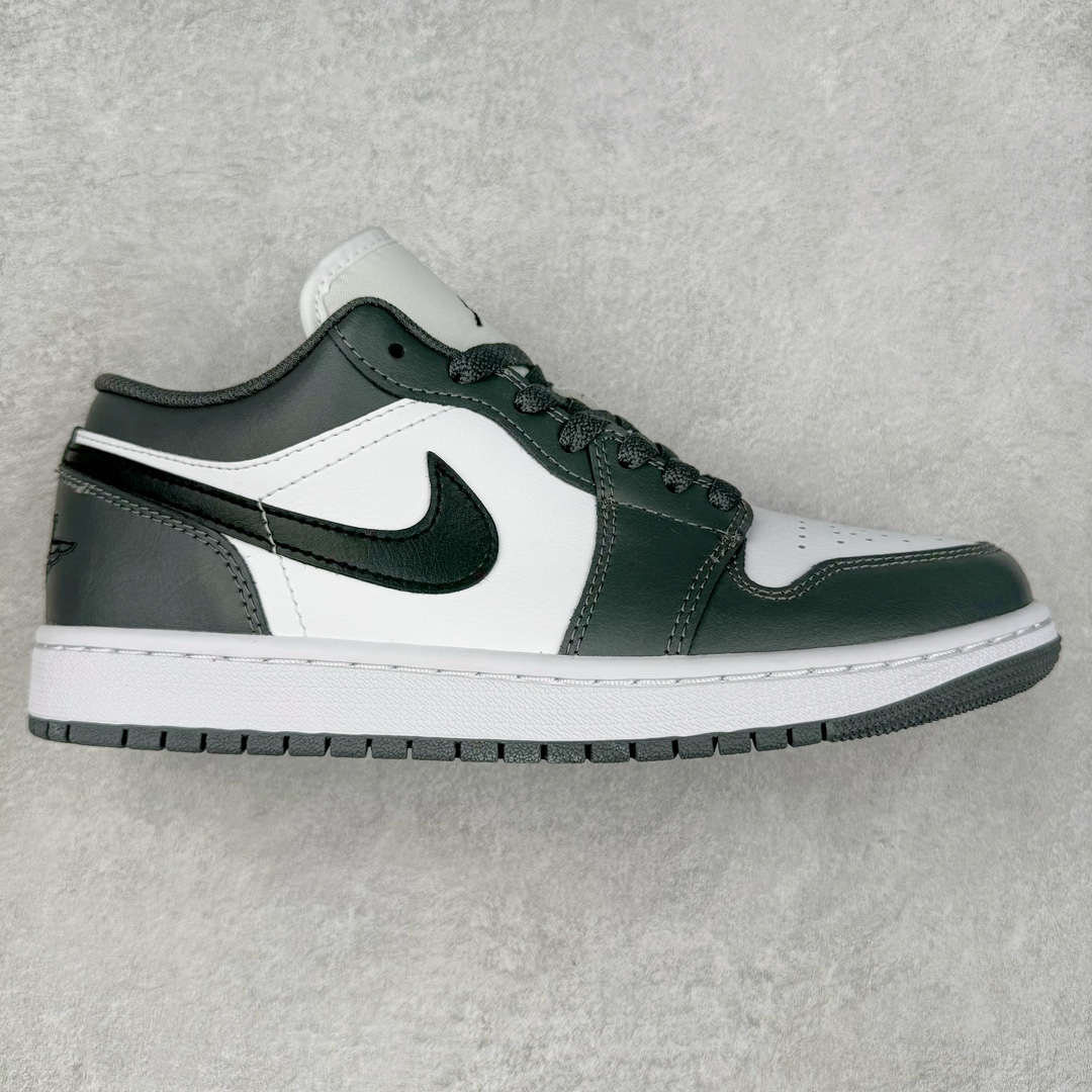 ＃DT纯原 Air Jordan AJ1 Low 低帮 深灰白553558-152 终端优势供应 市面中低帮最具代表性版本没有之一 口碑大厂出品 品控大底版型不断改良更新 全套原纸板楦头开发 确保原汁原味 完美呈现版型 完美零毛边处理 原厂内置全掌气垫 价格定位良心 平台专用代工流水线出品 一眼公司既视感 拿到手的一瞬间就与众不同 碾压市面所有版本 全部原鞋开发 每一个配色都会采购原鞋确认细节 打破市面看图做货无好货之说 尺码：35.5 36 36.5 37.5 38 38.5 39 40 40.5 41 42 42.5 43 44 44.5 45 46-选品中心