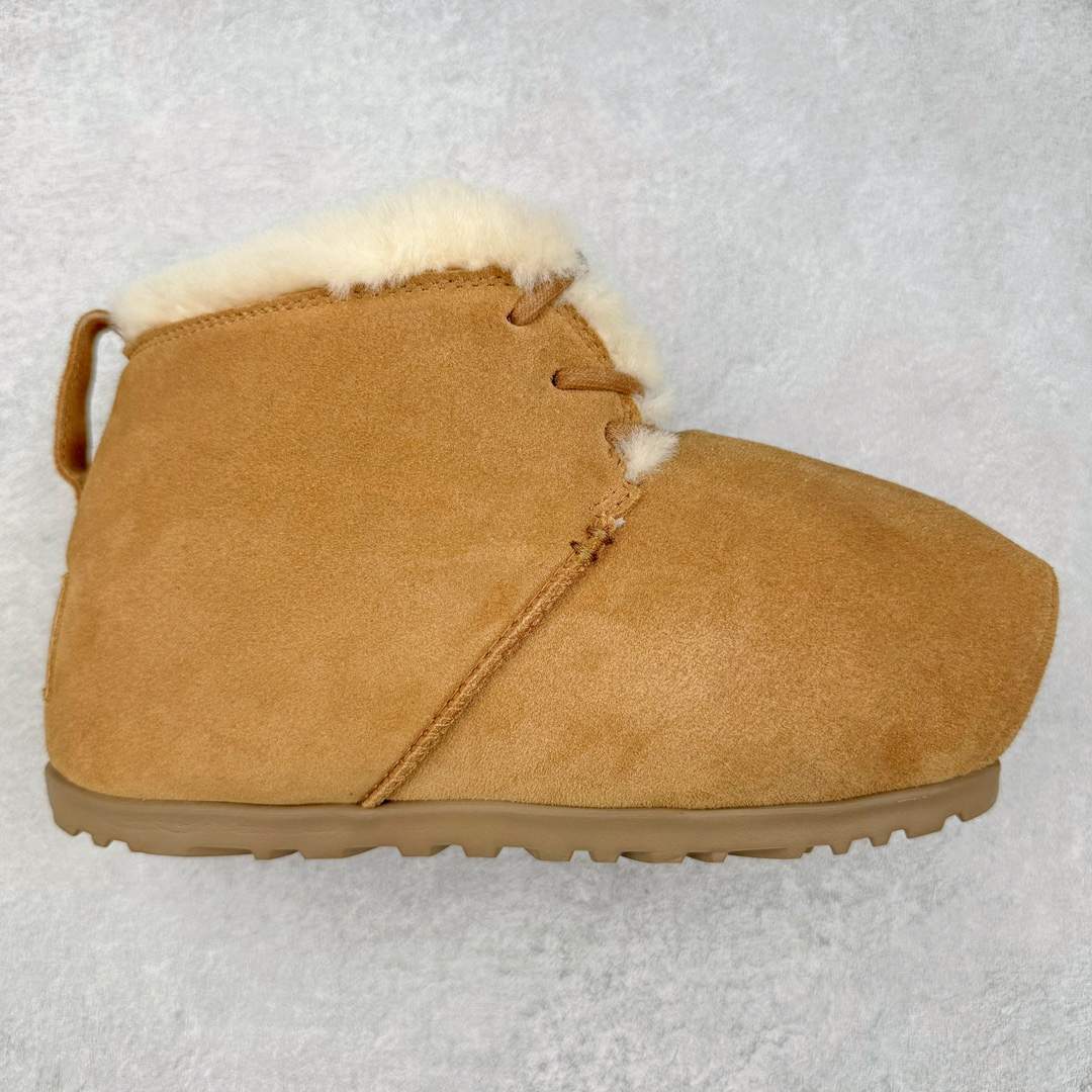 ＃K版 UGG 8261经典秋冬羊皮毛一体雪地靴 私人订单价格匠心定位 桑坡八年大厂直供 拒绝高利润 区别杀猪版本 隆丰A级澳洲进口羊皮毛一体 完全遵循ZP工艺流程 代工厂原厂版师 秉承无原鞋不开发选择 注重每一处细节 市面最正版型 TREADLITE\\\”轻翼\\\”科技外底 轻便/耐用/柔韧/桩型【售后郑重承诺】一个月内若出现重大脱胶/断底等质量问题 直接为您换新 翻毛皮鞋面 细腻亲肤再生聚酯纤维滚边 舒适易打理 保暖性佳 UGG plush™ 里衬和内底 茸软亲肤 舒适暖足 经典鞋型搭配轻盈厚底 稳稳拿捏秋冬出街时髦造型 Treadlite by UGG 轻翼大底 轻盈缓震 为双足减负 舒适轻便 助你轻松畅玩整天 尺码：35 36 37 38 39 40-选品中心