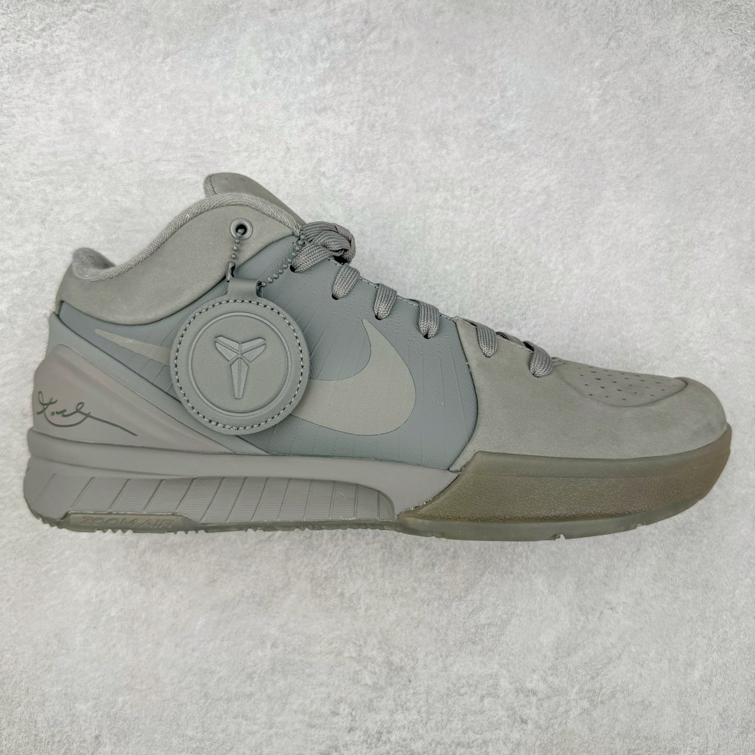 ＃GX纯原 NK Zoom Kobe 4 科比四代 FTB 深灰 869450-005 完美复刻公司货 Phylon泡棉中底 后跟搭载Air Zoom马蹄气垫 真正的原汁原味 还原ZP脚感 全身鞋材卡料色独家定制 唯一正确鞋身反光效果 原厂压印工艺 立体感十足 内置全真动态飞线 独立原厂模具 首批不拼图大几率过验 亲测已过 支持各种高强度实战 无需担心 补货周期极长 脚宽建议买大半码 科比系列前掌偏窄 支持七天无理由退换 尺码： 40 40.5 41 42 42.5 43 44 44.5 45 46 47.5 48.5 49.5 50.5-选品中心