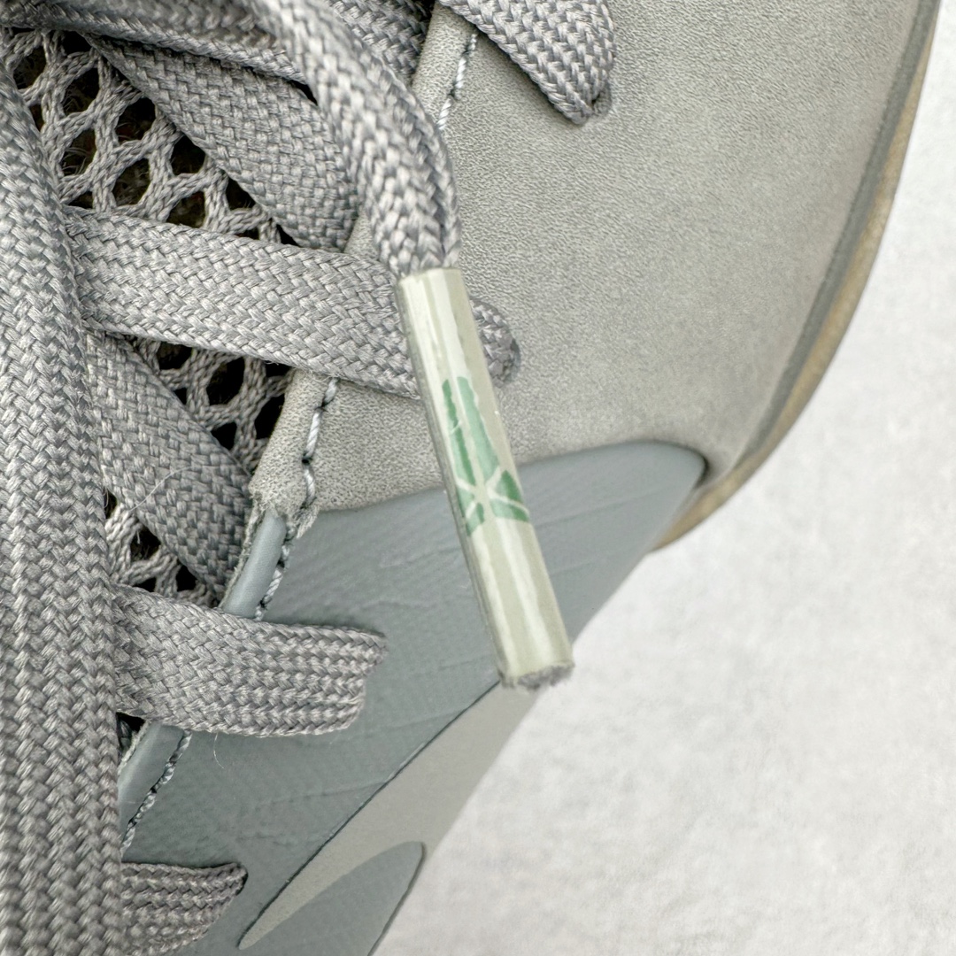 图片[14]-＃GX纯原 NK Zoom Kobe 4 科比四代 FTB 深灰 869450-005 完美复刻公司货 Phylon泡棉中底 后跟搭载Air Zoom马蹄气垫 真正的原汁原味 还原ZP脚感 全身鞋材卡料色独家定制 唯一正确鞋身反光效果 原厂压印工艺 立体感十足 内置全真动态飞线 独立原厂模具 首批不拼图大几率过验 亲测已过 支持各种高强度实战 无需担心 补货周期极长 脚宽建议买大半码 科比系列前掌偏窄 支持七天无理由退换 尺码： 40 40.5 41 42 42.5 43 44 44.5 45 46 47.5 48.5 49.5 50.5-选品中心