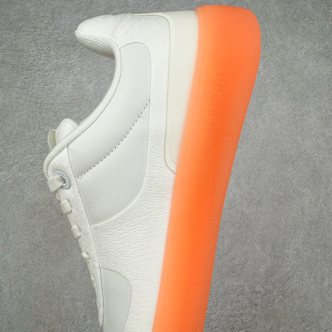 图片[7]-＃PB纯原 lululemon Cityverse 露露乐檬极简主义减震耐磨低帮生活休闲鞋 Cityverse将运动性能融入经典休闲鞋中，中底提供出色缓震，并贴合足部曲线，带来全天候的舒适感。鞋面采用两种材质拼接，且前半部分采用热熔压胶处理，无任何缝线，保留了鞋身整体性。模制泡沫的鞋垫带来上乘的脚感，在平日休闲穿着时不会磨脚，也能提供轻质软弹的效果。25年来，lululemon一直秉持“感受为先”的设计理念，并相信更好的感受带来更好的表现。此次男鞋的设计亦是如此。投入多年研究，针对男性在不同运动场景中的脚步形态设计了不同鞋履款式。同时，还进行了生物力学与形态学研究，为“他”带来更好的贴合度和感受。尺码：36 36.5 37.5 38 38.5 39 40 40.5 41 42 42.5 43 44-选品中心