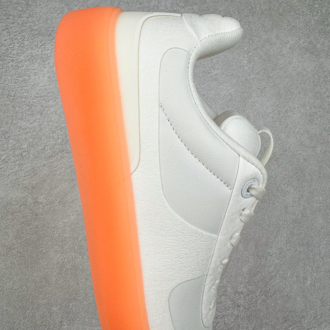 图片[6]-＃PB纯原 lululemon Cityverse 露露乐檬极简主义减震耐磨低帮生活休闲鞋 Cityverse将运动性能融入经典休闲鞋中，中底提供出色缓震，并贴合足部曲线，带来全天候的舒适感。鞋面采用两种材质拼接，且前半部分采用热熔压胶处理，无任何缝线，保留了鞋身整体性。模制泡沫的鞋垫带来上乘的脚感，在平日休闲穿着时不会磨脚，也能提供轻质软弹的效果。25年来，lululemon一直秉持“感受为先”的设计理念，并相信更好的感受带来更好的表现。此次男鞋的设计亦是如此。投入多年研究，针对男性在不同运动场景中的脚步形态设计了不同鞋履款式。同时，还进行了生物力学与形态学研究，为“他”带来更好的贴合度和感受。尺码：36 36.5 37.5 38 38.5 39 40 40.5 41 42 42.5 43 44-选品中心