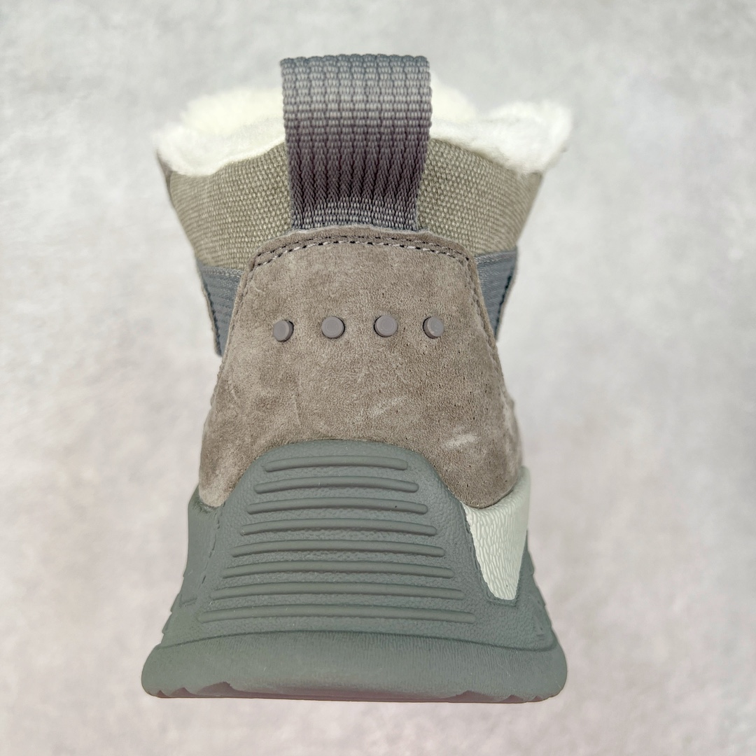 图片[8]-UGG 2024秋冬新品 秋冬必备（内里加绒保暖🔥）时尚休闲马丁靴雪地靴系列 #代购专供品质 面料采用进口头层牛皮材质 鞋内里采用🔥毛茸一体内里保暖锁热。外置防滑橡胶大底 系带设计 穿脱十分方便 采用TPU模压定型真皮鞋面材质#科技外底防滑,耐磨性和良好的弹性！美国轻奢品牌【UGG】 Tasman Weather Hybrid 塔斯曼混合系列户外中帮休闲马丁靴雪地靴 尺码：39-44-选品中心