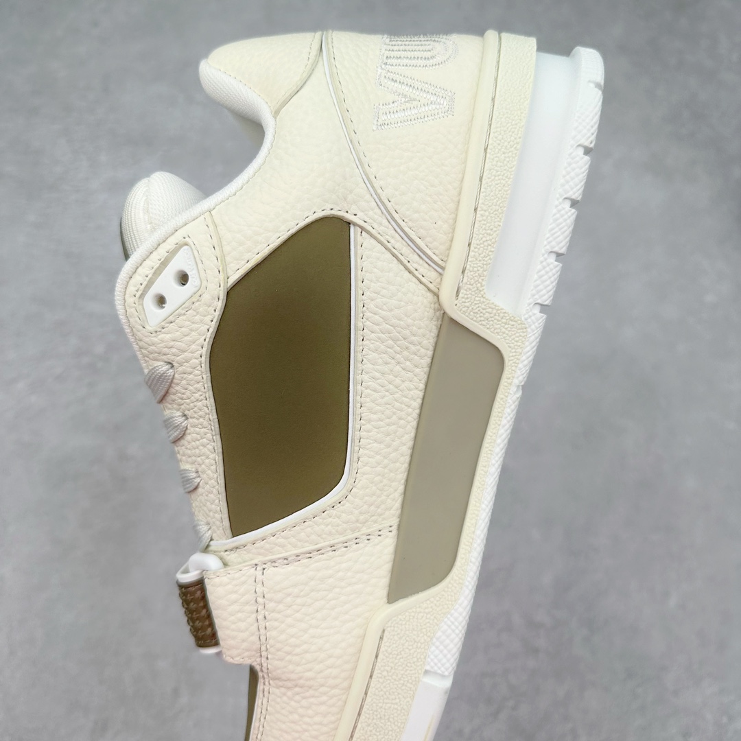 图片[7]-Louis Vuitton Trainer lv时装走秀运动鞋 高尔夫系列 全网最全配色更新最快 最成熟的做工稳定的品控 完美鞋型超高的清洁度 零毛边线头瑕疵 全套原楦原纸版原鞋开模 全网最具灵魂的版型 正确原装黄色鞋盒 正确中底印花 鞋面印花3D高频深度立体 全鞋电脑针车 紧密相连 针距密度一致 环保乳胶注塑鞋垫 厚度脚感还原原版 皮面裁剪部位 统一油边封口工艺 原装橡胶大底含胶量大底组合零偏差 专柜全套包装 防尘袋 说明书 质保卡 男女鞋 尺码：35 36 37 38 39 40 41 42 43 44 45-选品中心