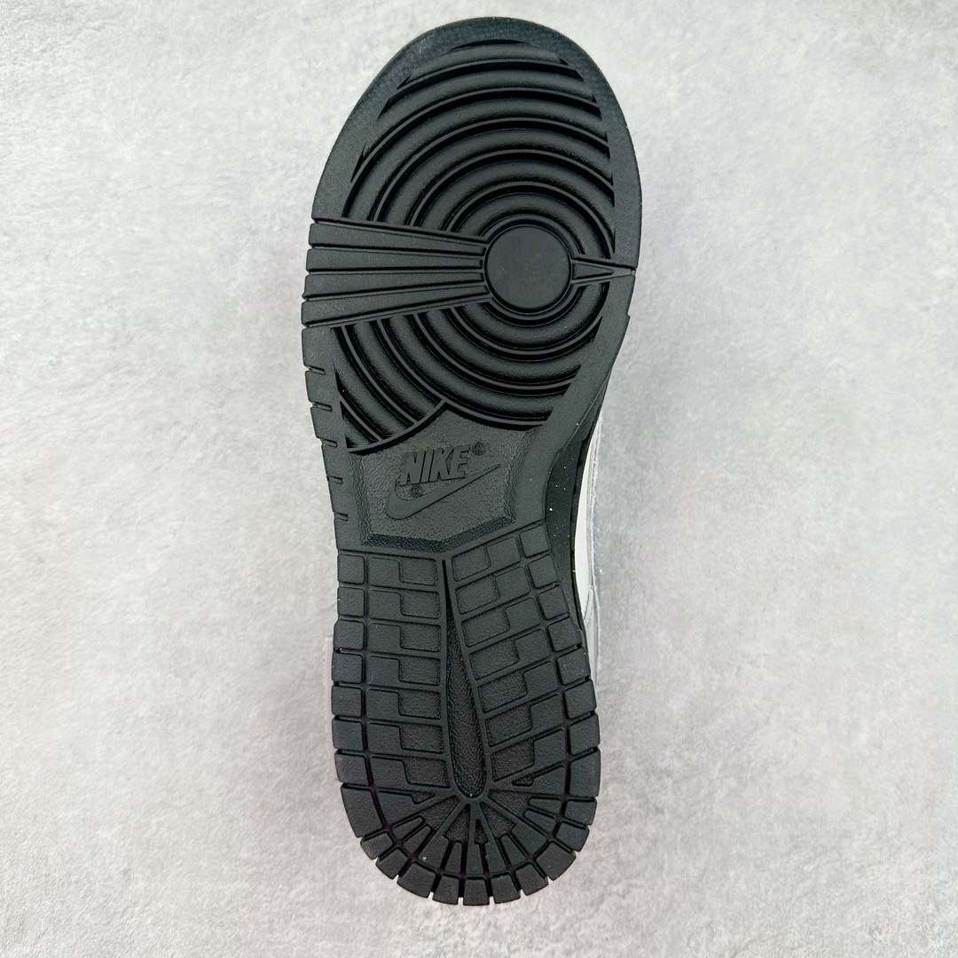 图片[9]-NK Dunk Low 定制配色 DD1391-100 大厂出品 极力推荐 原装头层材料 独家版型蒸餾加工帶來的是更好的视觉和脚感体验大厂纯原品质出货 清洁度 电绣工艺 皮料切割干净无任何毛边 细节完美 尺码：36 36.5 37.5 38 38.5 39 40 40.5 41 42 42.5 43 44 44.5 45 46 47.5-选品中心