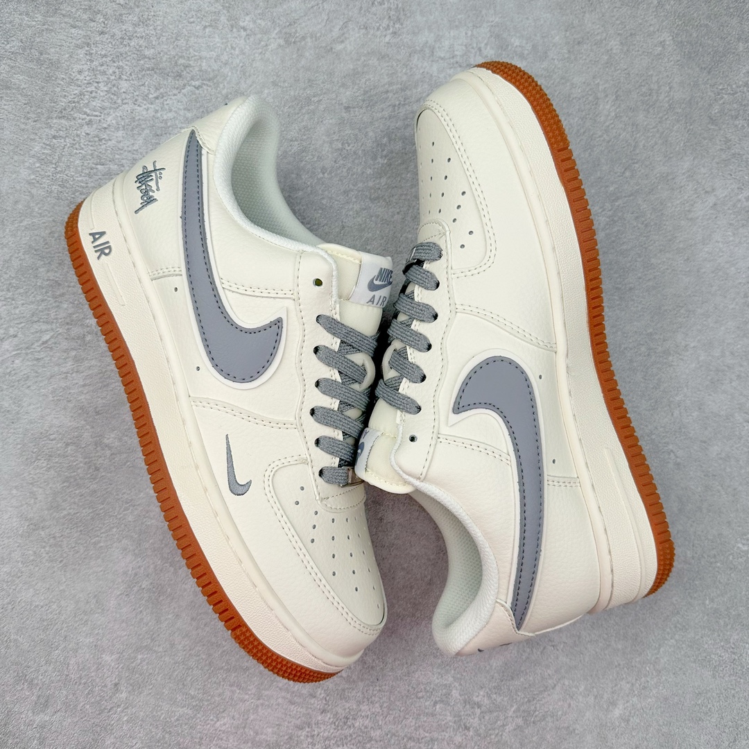 图片[3]-NK Air Force 1´07 Low 空军一号低帮百搭休闲运动板鞋 XZ5688-003 柔软、弹性十足的缓震性能和出色的中底设计 横跨复古与现代的外型结合 造就出风靡全球 三十多年的Force 1 直到今天还深受青睐 尺码：36 36.5 37.5 38 38.5 39 40 40.5 41 42 42.5 43 44 44.5 45-选品中心