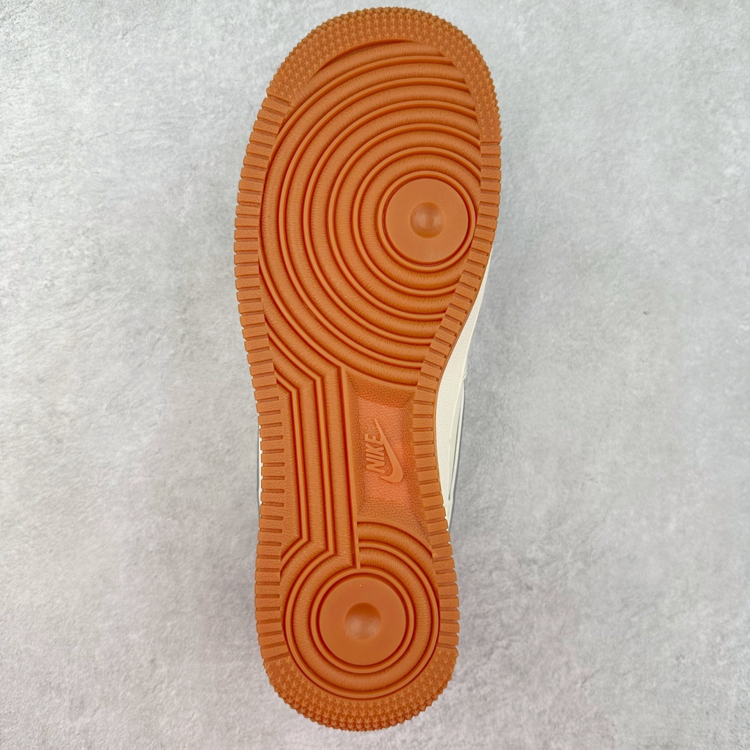 图片[9]-NK Air Force 1´07 Low 空军一号低帮百搭休闲运动板鞋 XZ5688-003 柔软、弹性十足的缓震性能和出色的中底设计 横跨复古与现代的外型结合 造就出风靡全球 三十多年的Force 1 直到今天还深受青睐 尺码：36 36.5 37.5 38 38.5 39 40 40.5 41 42 42.5 43 44 44.5 45-选品中心