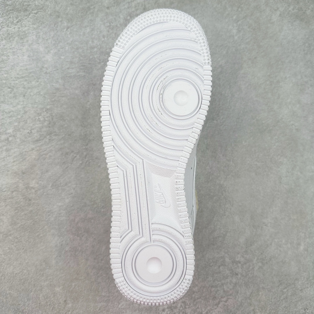 图片[9]-NK Air Force 1´07 Low 空军一号低帮百搭休闲运动板鞋 CW2288-046 柔软、弹性十足的缓震性能和出色的中底设计 横跨复古与现代的外型结合 造就出风靡全球 三十多年的Force 1 直到今天还深受青睐 尺码：36 36.5 37.5 38 38.5 39 40 40.5 41 42 42.5 43 44 44.5 45-选品中心