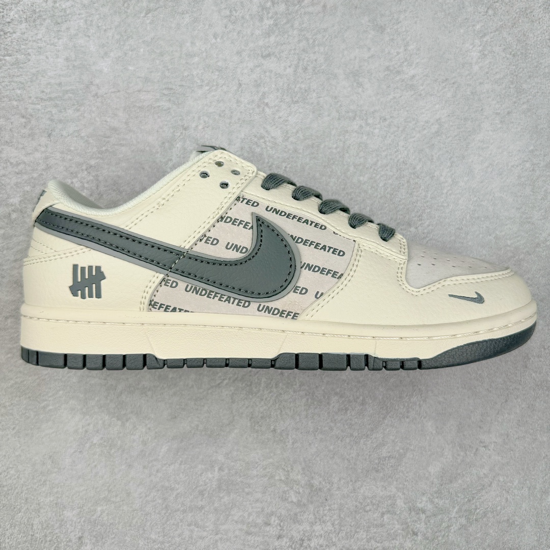 NK Dunk Low 定制配色 XX2025-679 大厂出品 极力推荐 原装头层材料 独家版型蒸餾加工帶來的是更好的视觉和脚感体验大厂纯原品质出货 清洁度 电绣工艺 皮料切割干净无任何毛边 细节完美 尺码：36 36.5 37.5 38 38.5 39 40 40.5 41 42 42.5 43 44 44.5 45 46 47.5-选品中心