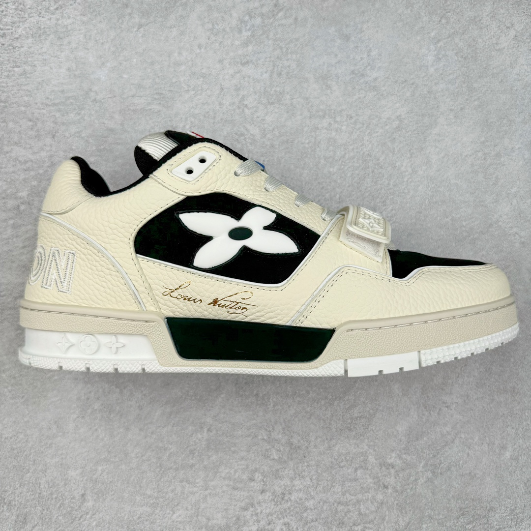 Louis Vuitton Trainer lv时装走秀运动鞋 高尔夫系列 全网最全配色更新最快 最成熟的做工稳定的品控 完美鞋型超高的清洁度 零毛边线头瑕疵 全套原楦原纸版原鞋开模 全网最具灵魂的版型 正确原装黄色鞋盒 正确中底印花 鞋面印花3D高频深度立体 全鞋电脑针车 紧密相连 针距密度一致 环保乳胶注塑鞋垫 厚度脚感还原原版 皮面裁剪部位 统一油边封口工艺 原装橡胶大底含胶量大底组合零偏差 专柜全套包装 防尘袋 说明书 质保卡 男女鞋 尺码：35 36 37 38 39 40 41 42 43 44 45-选品中心