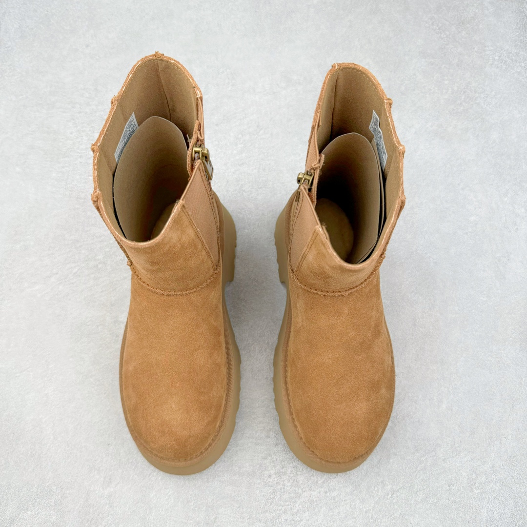 图片[2]-＃BK UGG 8313 经典秋冬羊皮毛一体雪地靴 全鞋采用ZP同厂 隆丰A级澳洲进口羊皮毛一体 品牌代工厂生产线 完全遵循ZP工艺流程 代工厂原厂版师 秉承无原鞋不开发选择 注重每一处细节 市面最正版型 TREADLITE\\\”轻翼\\\”科技外底 轻便/耐用/柔韧/桩型【售后郑重承诺】一个月内若出现重大脱胶/断底等质量问题 直接为您换新！尺码：35 36 37 38 39 40-选品中心