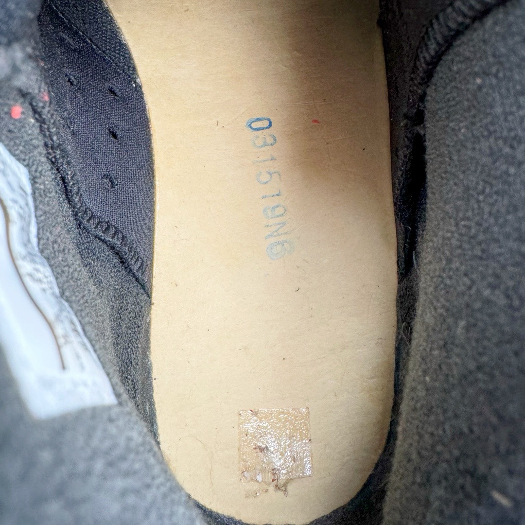 图片[10]-＃Ljr超强特价 Air Jordan AJ6 Retro \\\”Black Infrared\\\”黑红2019版复刻 384664-060 注意特价无售后 之前零售六七百的东西 买到就是赚 圈内最强系列 恪守真诚 承诺混一赔十 高端零售裸鞋圈特供批次 SZ原厂全套原楦原纸板冲刀磨具开发 原厂皮料加持 原厂港宝加持定型后跟R度完美 同源原厂电绣 飞翼针数密度立体效果一致 百分百一致原鞋 原厂拉帮工艺 针距密度一致 后跟弧度收口自然不对折 极致一眼正品既视感 进口玻璃冲刀皮料裁剪零毛边 全鞋电脑针车工艺 品控清洁度最高QC检验标准 免检产品 原厂订购鞋盒、鞋标、防尘纸、鞋撑、鞋带 追求极致的原厂味道 尺码对应库存明细‼️-选品中心