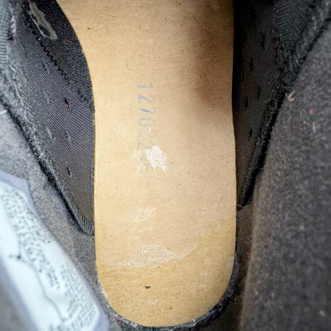 图片[10]-＃Ljr超强特价 Air Jordan AJ6 Retro \\\”Toro\\\” 黑红愤怒的公牛 CT852-600 注意特价无售后 之前零售六七百的东西 买到就是赚 圈内最强系列 恪守真诚 承诺混一赔十 高端零售裸鞋圈特供批次 SZ原厂全套原楦原纸板冲刀磨具开发 原厂皮料加持 原厂港宝加持定型后跟R度完美 同源原厂电绣 飞翼针数密度立体效果一致 百分百一致原鞋 原厂拉帮工艺 针距密度一致 后跟弧度收口自然不对折 极致一眼正品既视感 进口玻璃冲刀皮料裁剪零毛边 全鞋电脑针车工艺 品控清洁度最高QC检验标准 免检产品 原厂订购鞋盒、鞋标、防尘纸、鞋撑、鞋带 追求极致的原厂味道 尺码对应库存明细‼️-选品中心