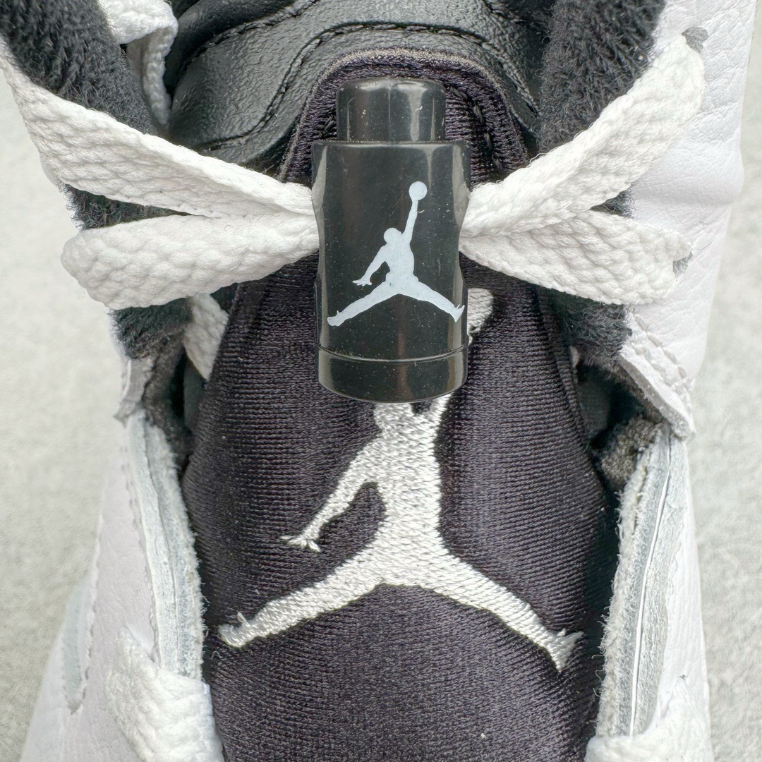 图片[16]-＃Ljr超强特价 Air Jordan AJ6 Retro 反转奥利奥白黑 CT8529-112 注意特价无售后 之前零售六七百的东西 买到就是赚 圈内最强系列 恪守真诚 承诺混一赔十 高端零售裸鞋圈特供批次 SZ原厂全套原楦原纸板冲刀磨具开发 原厂皮料加持 原厂港宝加持定型后跟R度完美 同源原厂电绣 飞翼针数密度立体效果一致 百分百一致原鞋 原厂拉帮工艺 针距密度一致 后跟弧度收口自然不对折 极致一眼正品既视感 进口玻璃冲刀皮料裁剪零毛边 全鞋电脑针车工艺 品控清洁度最高QC检验标准 免检产品 原厂订购鞋盒、鞋标、防尘纸、鞋撑、鞋带 追求极致的原厂味道 尺码对应库存明细‼️-选品中心