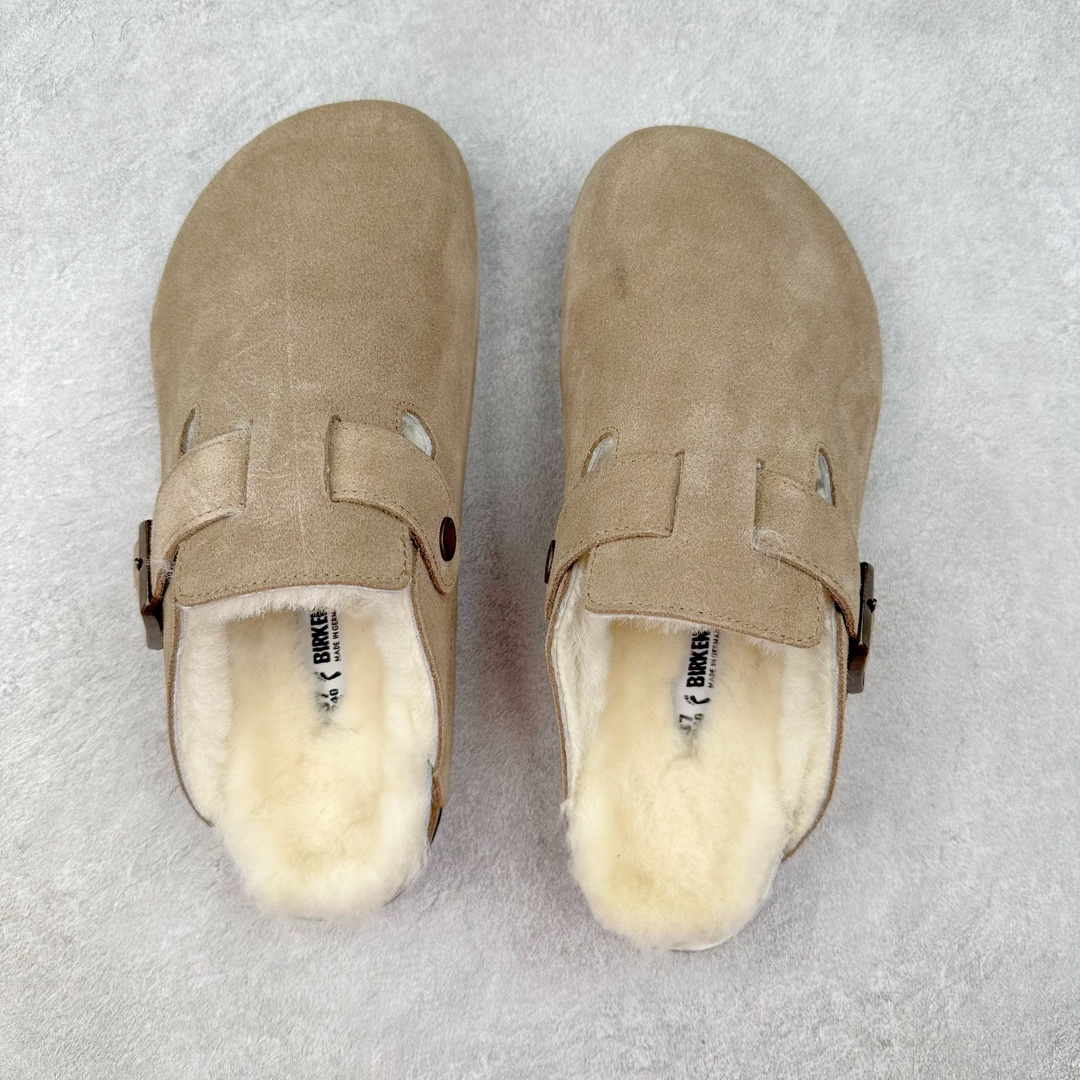 图片[3]-Birkenstock Boston VL 勃肯软木底包头拖鞋加绒版 天鹅绒般的绒面革赋子休闲的经典外观 四季皆宜 柔软的鞋床采用额外的泡沫缓冲层 提供额外的舒适感和全天支撑 全网独家首发 源于德国的严谨工艺 牛巴戎面 中层松木 EVA 三层组合大底 优质牛皮面料五金扣 出口订单 尺码：35-40-选品中心