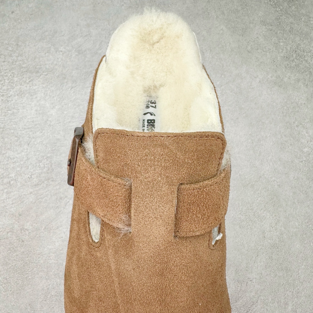 图片[5]-Birkenstock Boston VL 勃肯软木底包头拖鞋加绒版 天鹅绒般的绒面革赋子休闲的经典外观 四季皆宜 柔软的鞋床采用额外的泡沫缓冲层 提供额外的舒适感和全天支撑 全网独家首发 源于德国的严谨工艺 牛巴戎面 中层松木 EVA 三层组合大底 优质牛皮面料五金扣 出口订单 尺码：35-40-选品中心