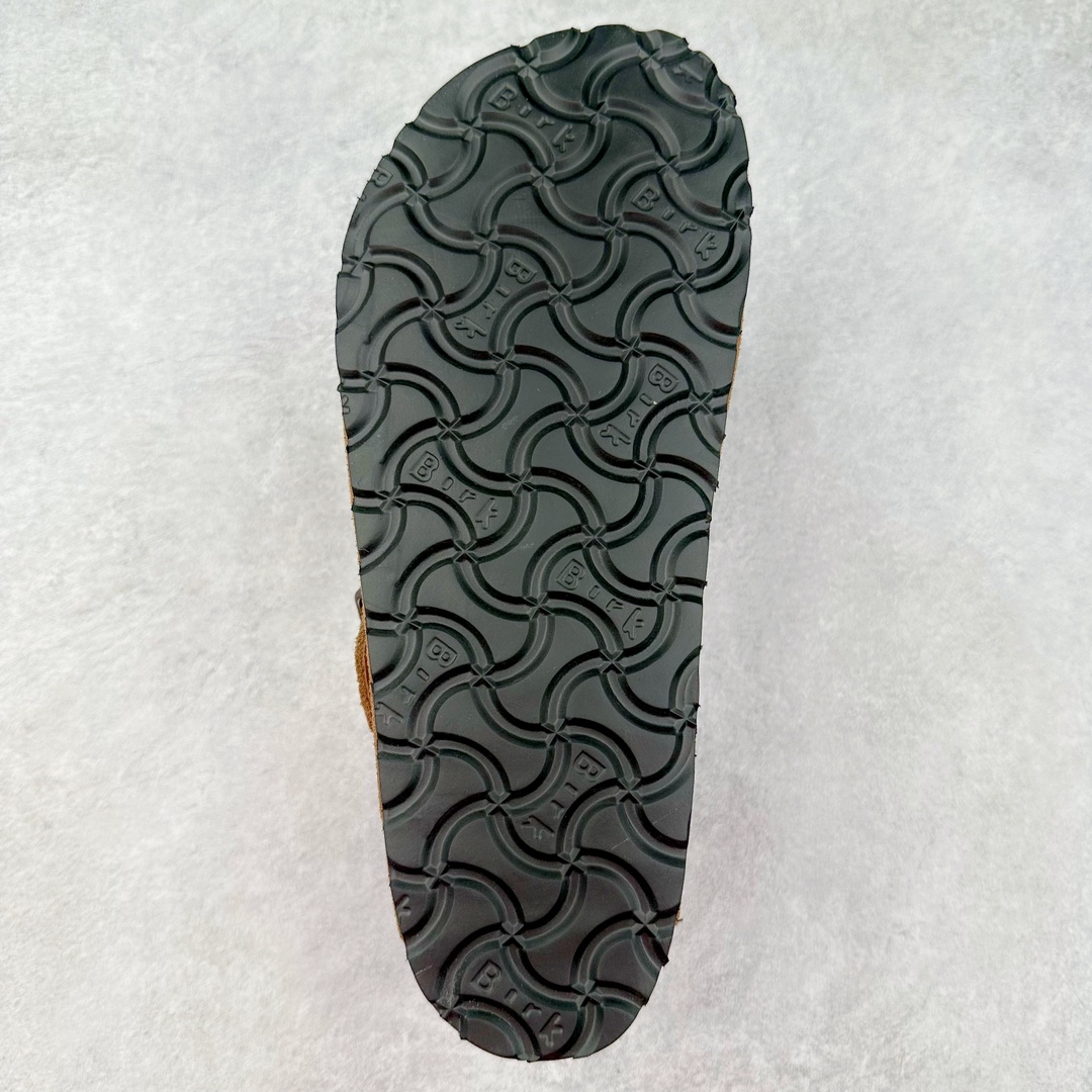 图片[9]-Birkenstock Boston VL 勃肯软木底包头拖鞋加绒版 天鹅绒般的绒面革赋子休闲的经典外观 四季皆宜 柔软的鞋床采用额外的泡沫缓冲层 提供额外的舒适感和全天支撑 全网独家首发 源于德国的严谨工艺 牛巴戎面 中层松木 EVA 三层组合大底 优质牛皮面料五金扣 出口订单 尺码：35-40-选品中心