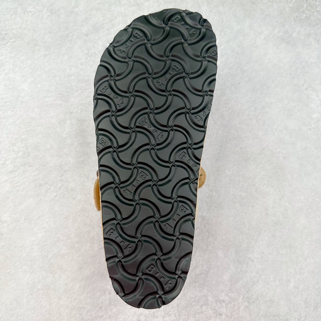 图片[9]-Birkenstock Boston VL 勃肯软木底包头拖鞋加绒版 天鹅绒般的绒面革赋子休闲的经典外观 四季皆宜 柔软的鞋床采用额外的泡沫缓冲层 提供额外的舒适感和全天支撑 全网独家首发 源于德国的严谨工艺 牛巴戎面 中层松木 EVA 三层组合大底 优质牛皮面料五金扣 出口订单 尺码：35-40-选品中心