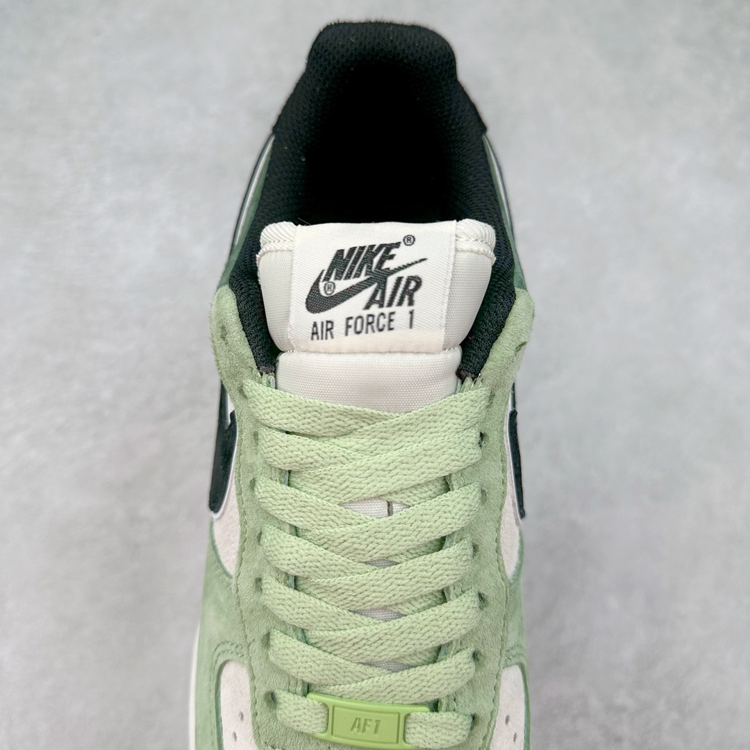 图片[5]-NK Air Force 1´07 Low 空军一号低帮百搭休闲运动板鞋 LB8989-333 柔软、弹性十足的缓震性能和出色的中底设计 横跨复古与现代的外型结合 造就出风靡全球 三十多年的Force 1 直到今天还深受青睐 尺码：36 36.5 37.5 38 38.5 39 40 40.5 41 42 42.5 43 44 44.5 45-选品中心