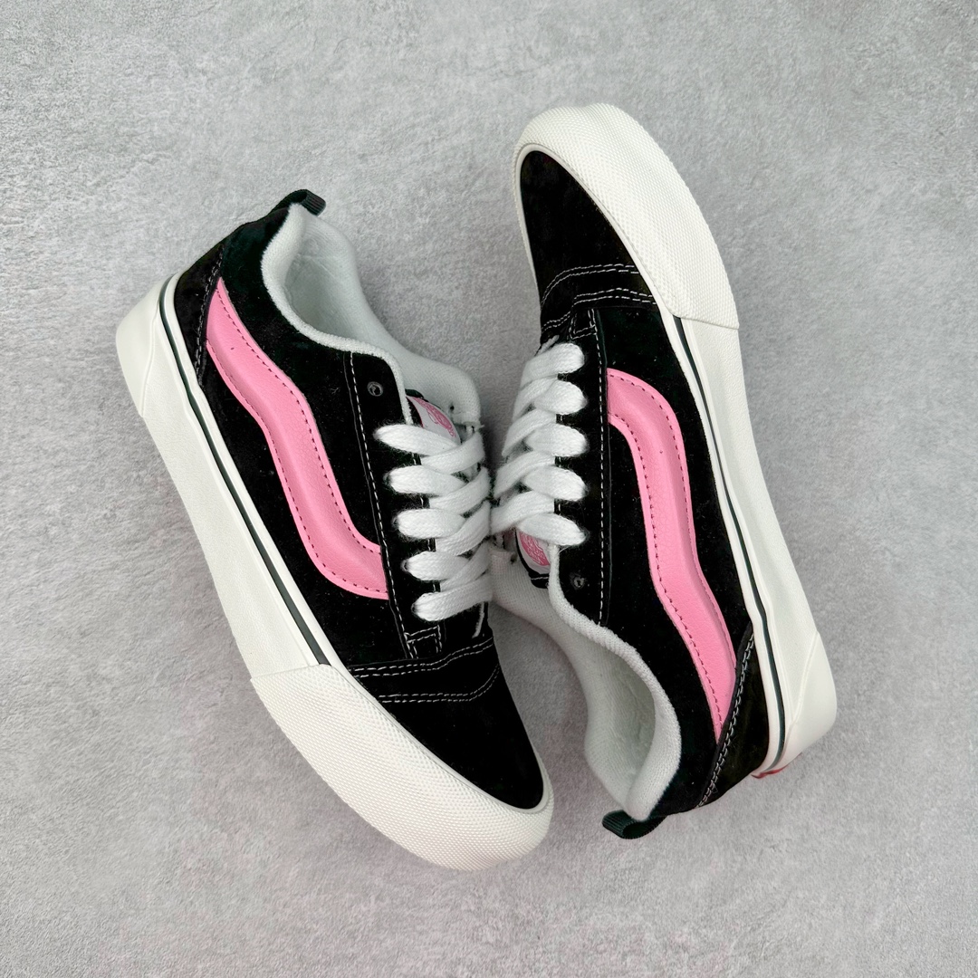 图片[3]-Vans Knu Skool 黑粉 官方新配色 肥胖版立体大Logo 加厚鞋舌 低帮复古休闲硫化面包鞋 尺码：35 36 36.5 37 38 38.5 39 40 40.5 41 42 42.5 43 44 45 工艺：硫化1：1（重量1：1、真标、原钢印、材质标、鞋型标、合格证）-选品中心