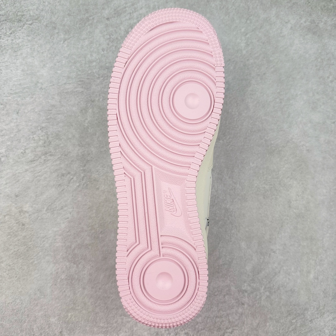 图片[9]-NK Air Force 1´07 Low 空军一号低帮百搭休闲运动板鞋 FB1839-121 柔软、弹性十足的缓震性能和出色的中底设计 横跨复古与现代的外型结合 造就出风靡全球 三十多年的Force 1 直到今天还深受青睐 尺码：36 36.5 37.5 38 38.5 39 40 40.5 41 42 42.5 43 44 44.5 45-选品中心