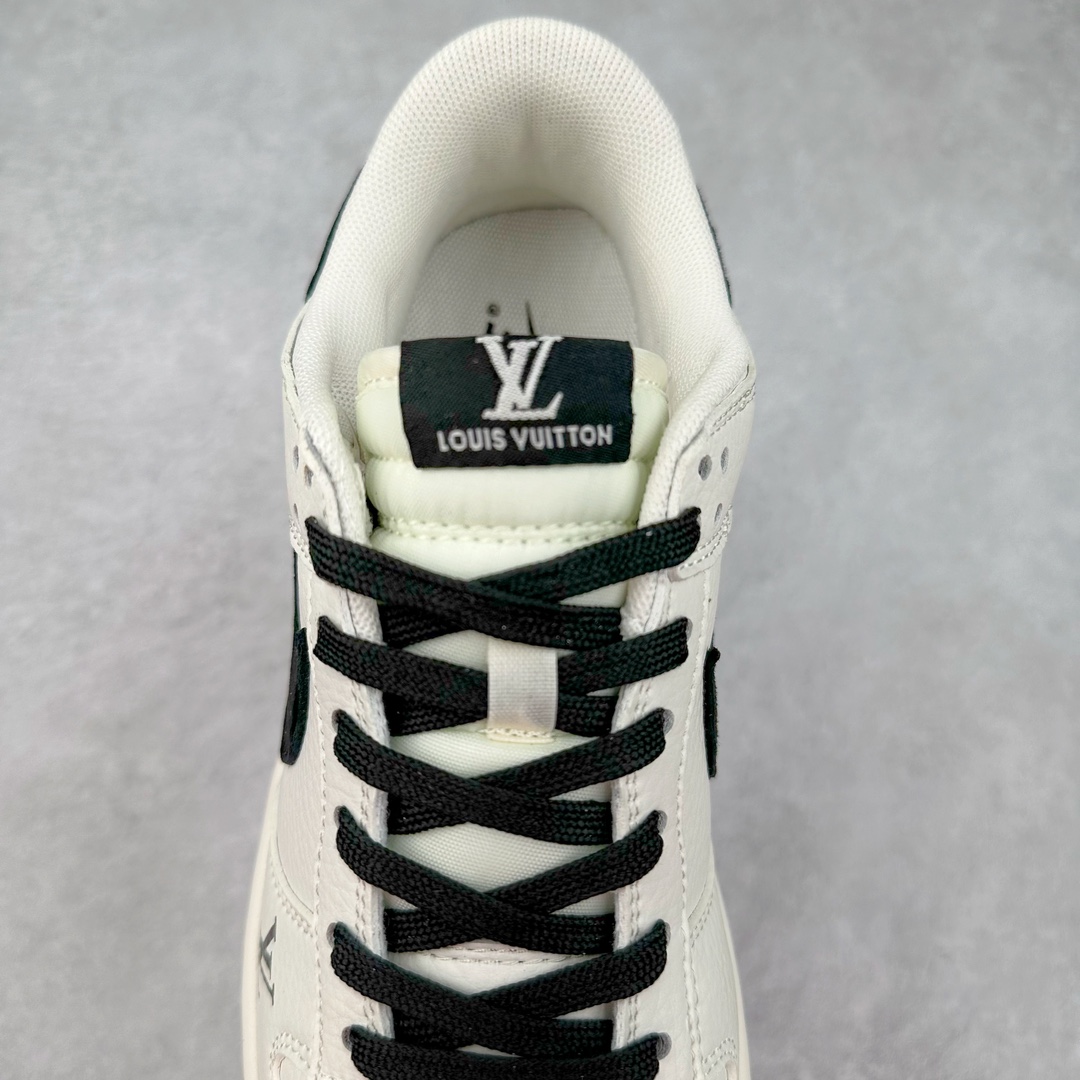 图片[5]-NK Dunk Low 定制配色 FC1688-190 大厂出品 极力推荐 原装头层材料 独家版型蒸餾加工帶來的是更好的视觉和脚感体验大厂纯原品质出货 清洁度 电绣工艺 皮料切割干净无任何毛边 细节完美 尺码：36 36.5 37.5 38 38.5 39 40 40.5 41 42 42.5 43 44 44.5 45 46 47.5-选品中心