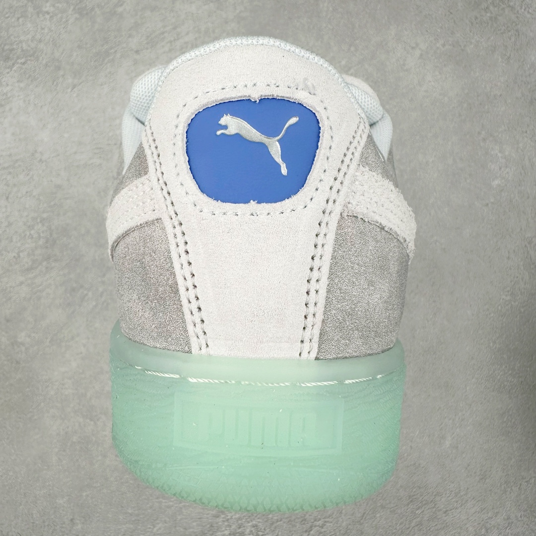 图片[8]-PUMA SUEDE XL 彪马新款面包鞋男女同款复古休闲板鞋 赠送一双鞋带 鞋身通体采用细腻的麂皮材质 厚实柔软 质感出众 鞋侧保留PUMA标志性跑道图案 侧面与后跟点缀金属色PUMA LOGO 兼具辨识度与细节感 加厚鞋垫、饱满鞋舌 搭配加宽扁形鞋带 使得穿着感更加贴合与舒适 值得一提的是 本季SUEDE XL鞋款以黑色、红色及蓝色最为瞩目 经典黑的配色 在低调之余可轻松驾驭任何潮流风格造型 而高饱和度的配色 则是当之无愧的早春出街利器。货号： 395205 尺码：36 37 37.5 38 38.5 39 40 40.5 41 42 42.5 43 44 45-选品中心