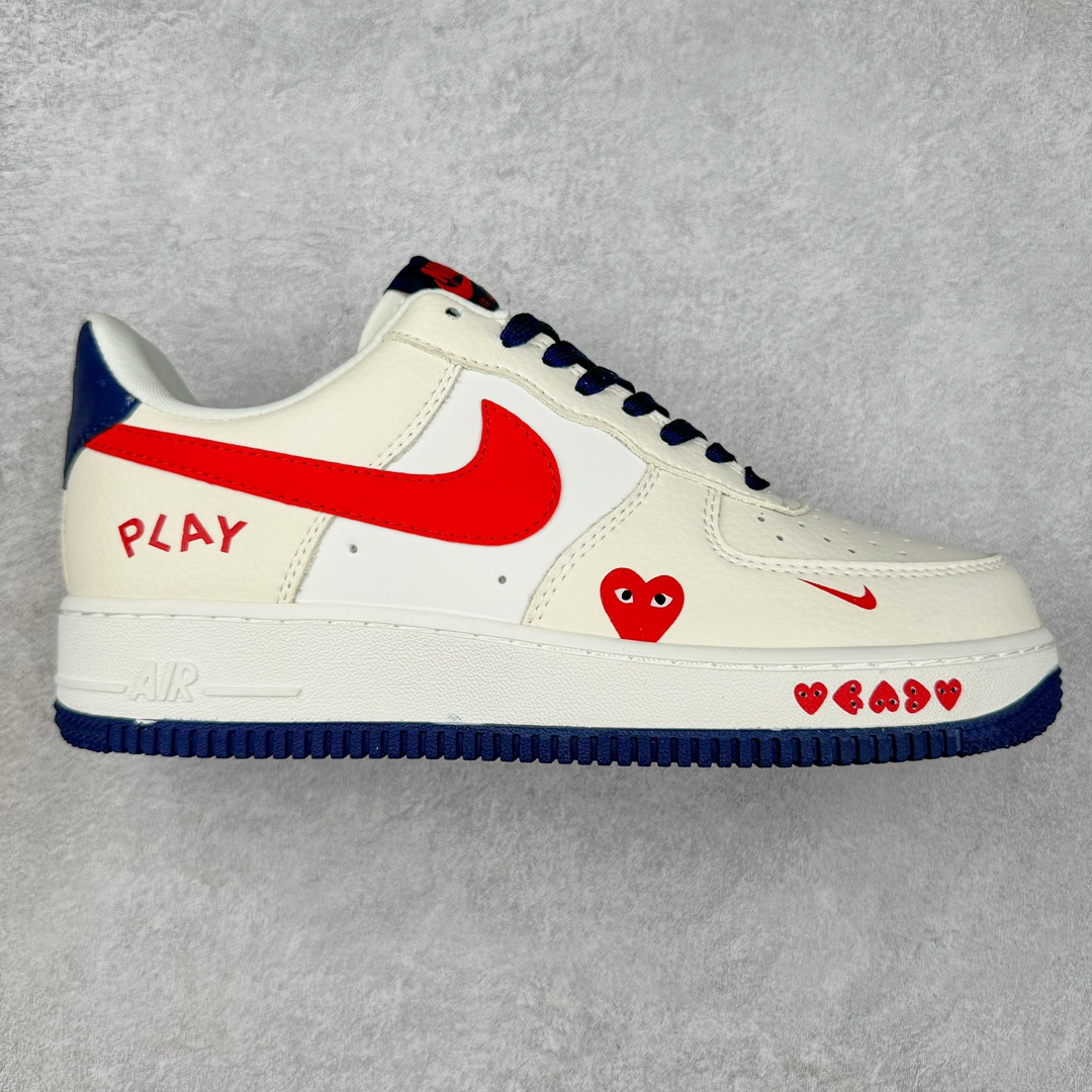 NK Air Force 1´07 Low 空军一号低帮百搭休闲运动板鞋 KK1988-004 柔软、弹性十足的缓震性能和出色的中底设计 横跨复古与现代的外型结合 造就出风靡全球 三十多年的Force 1 直到今天还深受青睐 尺码:36 36.5 37.5 38 38.5 39 40 40.5 41 42 42.5 43 44 44.5 45-选品中心