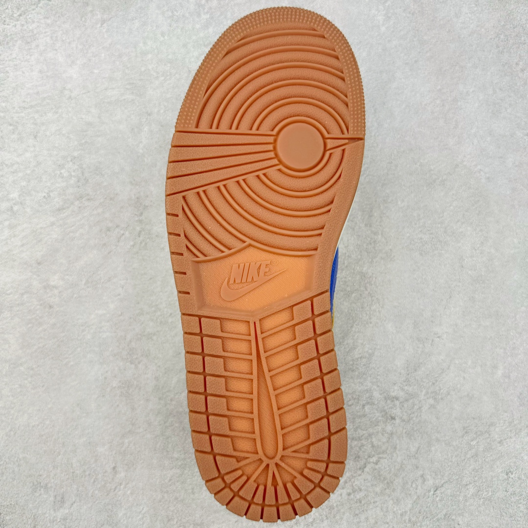 图片[9]-＃PK4.0 Travis Scott x Air Jordan AJ1 Low OG SP TS联名倒钩7.0低帮 黄蓝色 DZ4137-700 原盒原配 原厂拉帮工艺 针距密度一致 全新升级网板中底 原楦原纸板开发 后跟弧度收口自然不对折 极致一眼正品既视感 原厂皮料 进口玻璃冲刀皮料裁剪零毛边 承诺百分百一致原鞋 全鞋电脑针车工艺 鞋面清洁度最高QC检验标准 控制溢胶 飞翼3D高频深度立体 鞋盒、防尘纸 均采购来自原厂 尺码：36 36.5 37.5 38 38.5 39 40 40.5 41 42 42.5 43 44 44.5 45 46 47.5-选品中心