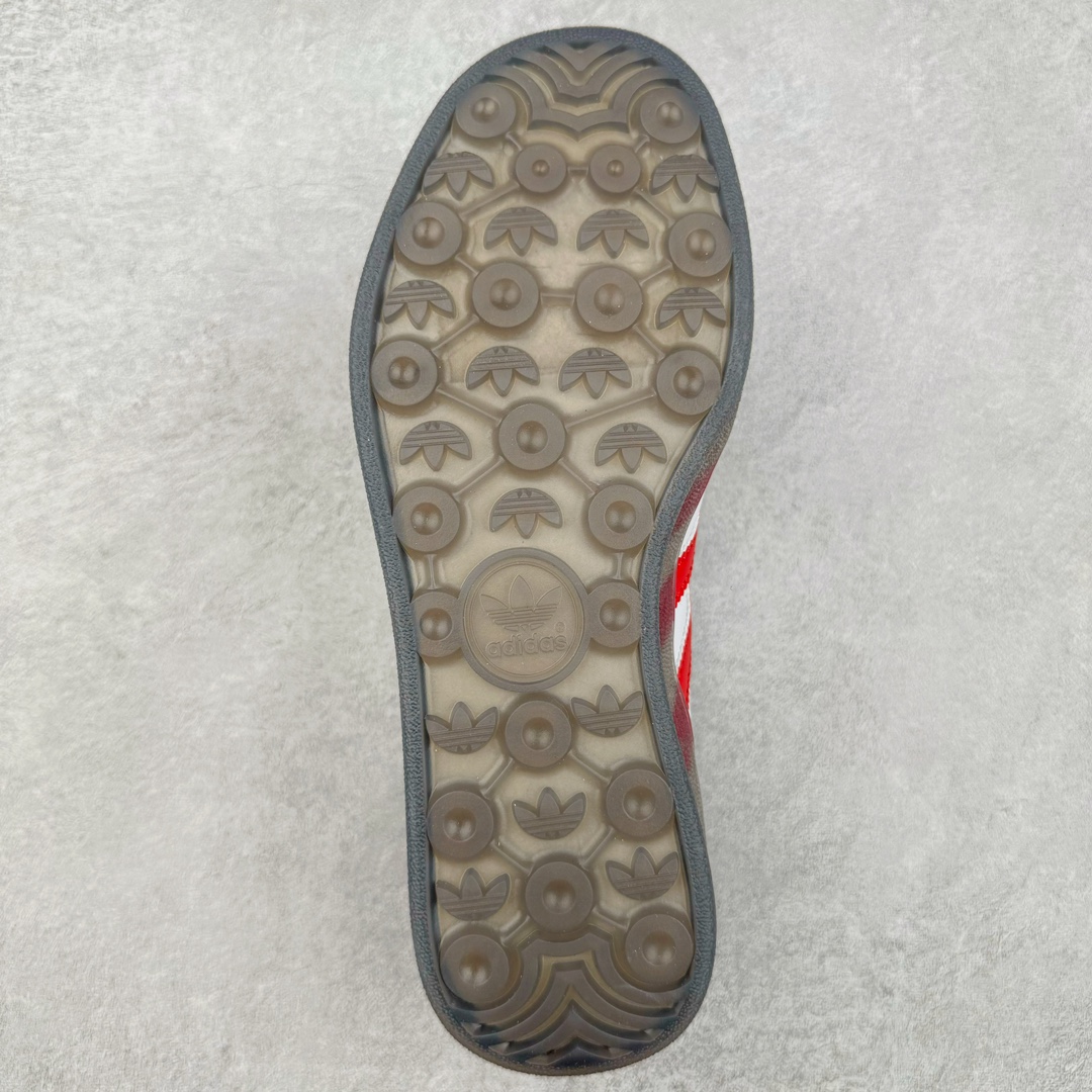 图片[9]-＃CS纯原 AD Original Gazelle Indoor Trainers 瞪羚室内鞋系列低帮复古百搭休闲运动德训风板鞋 HelloKitty联名白红 II0013 高端零售特供批次 原厂定制长毛翻毛皮组合环保纤维革鞋面材质 内置环保海玻璃鞋垫 外置RB橡胶大底 产品品控稳定性领先行业 原厂全套原楦原纸板冲刀磨具开发 原厂皮料加持 原厂港宝加持定型后跟R度完美 将复古进行到底 简约流畅 三十年不变经典 这款Gazelle运动鞋 无论面料、配色、质感或设计 都只在重现其1991年原款的经典 皮革鞋面 撞色三条纹和鞋跟标的设计 力求呈现90年代的经典复古风潮 Samba火热的同时 也带动了其它的复古鞋型 Gazelle便是其中一只 Gazelle Indoor拥有包边更宽的T字型鞋头 更好的保护运动员的前掌 浓浓的复古氛围感 非常适合现在流行的Cleanfit风格 尺码：35.5 36 36.5 37.5 38 38.5 39 40 40.5 41 42 42.5 43 44 44.5 45 46-选品中心