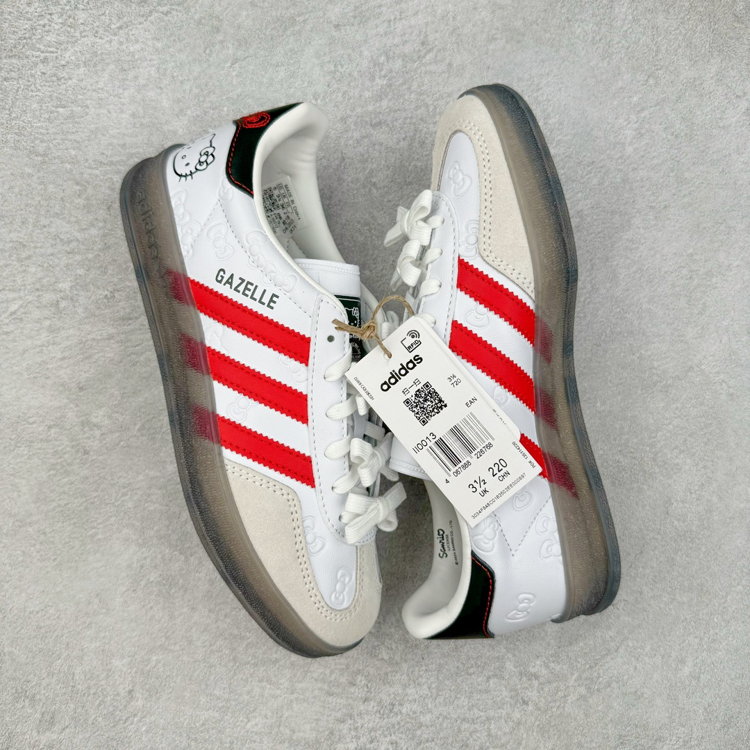 图片[3]-＃CS纯原 AD Original Gazelle Indoor Trainers 瞪羚室内鞋系列低帮复古百搭休闲运动德训风板鞋 HelloKitty联名白红 II0013 高端零售特供批次 原厂定制长毛翻毛皮组合环保纤维革鞋面材质 内置环保海玻璃鞋垫 外置RB橡胶大底 产品品控稳定性领先行业 原厂全套原楦原纸板冲刀磨具开发 原厂皮料加持 原厂港宝加持定型后跟R度完美 将复古进行到底 简约流畅 三十年不变经典 这款Gazelle运动鞋 无论面料、配色、质感或设计 都只在重现其1991年原款的经典 皮革鞋面 撞色三条纹和鞋跟标的设计 力求呈现90年代的经典复古风潮 Samba火热的同时 也带动了其它的复古鞋型 Gazelle便是其中一只 Gazelle Indoor拥有包边更宽的T字型鞋头 更好的保护运动员的前掌 浓浓的复古氛围感 非常适合现在流行的Cleanfit风格 尺码：35.5 36 36.5 37.5 38 38.5 39 40 40.5 41 42 42.5 43 44 44.5 45 46-选品中心