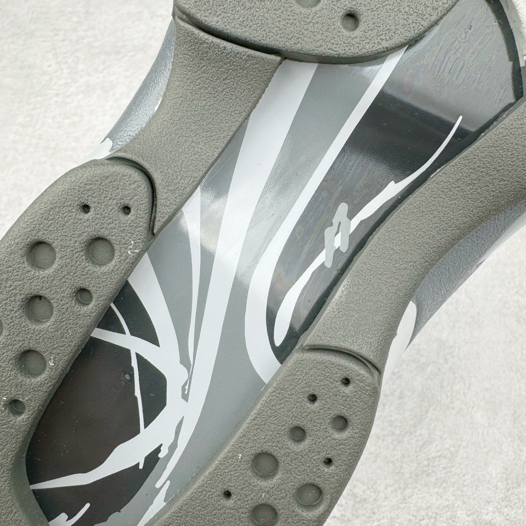 图片[19]-＃NC版 Air Jordan AJ8 高帮复古篮球鞋 灰色 305381-014 外贸订单 全套原纸板楦头开发 确保原汁原味 完美呈现五代版型 定制优质皮料 完美鞋型匹配公司货 正确TPU鞋舌锁扣 最新原厂底模 大底卡色咬花完美 鞋柜必备鞋款 终端现货供应 尺码：40 40.5 41 42 42.5 43 44 44.5 45 46 47.5-选品中心