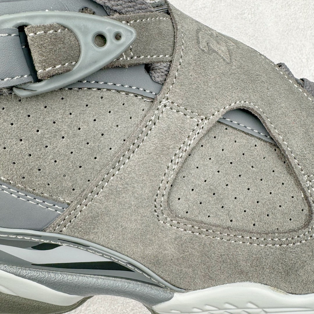 图片[16]-＃NC版 Air Jordan AJ8 高帮复古篮球鞋 灰色 305381-014 外贸订单 全套原纸板楦头开发 确保原汁原味 完美呈现五代版型 定制优质皮料 完美鞋型匹配公司货 正确TPU鞋舌锁扣 最新原厂底模 大底卡色咬花完美 鞋柜必备鞋款 终端现货供应 尺码：40 40.5 41 42 42.5 43 44 44.5 45 46 47.5-选品中心