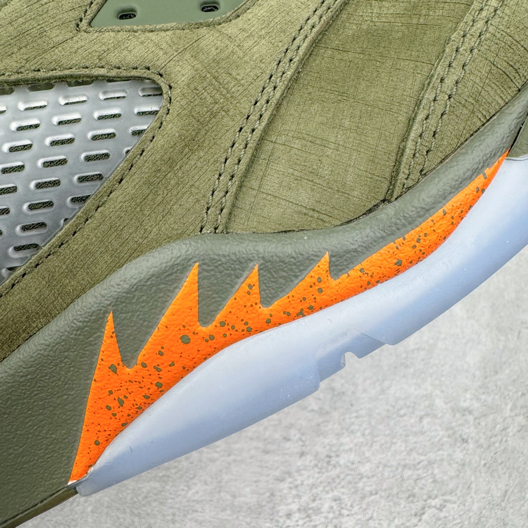 图片[21]-＃Ljr超强特价 Air Jordan AJ5 Retro 橄榄绿 DD0587-308 注意特价无售后 之前零售六七百的东西 买到就是赚 圈内最强系列 恪守真诚 承诺混一赔十 高端零售裸鞋圈特供批次 SZ原厂全套原楦原纸板冲刀磨具开发 原厂皮料加持 原厂港宝加持定型后跟R度完美 同源原厂电绣 飞翼针数密度立体效果一致 百分百一致原鞋 原厂拉帮工艺 针距密度一致 后跟弧度收口自然不对折 极致一眼正品既视感 进口玻璃冲刀皮料裁剪零毛边 全鞋电脑针车工艺 品控清洁度最高QC检验标准 免检产品 原厂订购鞋盒、鞋标、防尘纸、鞋撑、鞋带 追求极致的原厂味道 尺码对应库存明细‼️-选品中心