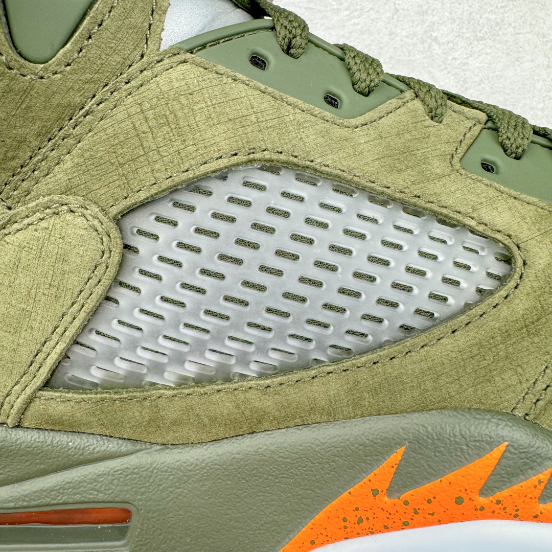 图片[17]-＃Ljr超强特价 Air Jordan AJ5 Retro 橄榄绿 DD0587-308 注意特价无售后 之前零售六七百的东西 买到就是赚 圈内最强系列 恪守真诚 承诺混一赔十 高端零售裸鞋圈特供批次 SZ原厂全套原楦原纸板冲刀磨具开发 原厂皮料加持 原厂港宝加持定型后跟R度完美 同源原厂电绣 飞翼针数密度立体效果一致 百分百一致原鞋 原厂拉帮工艺 针距密度一致 后跟弧度收口自然不对折 极致一眼正品既视感 进口玻璃冲刀皮料裁剪零毛边 全鞋电脑针车工艺 品控清洁度最高QC检验标准 免检产品 原厂订购鞋盒、鞋标、防尘纸、鞋撑、鞋带 追求极致的原厂味道 尺码对应库存明细‼️-选品中心