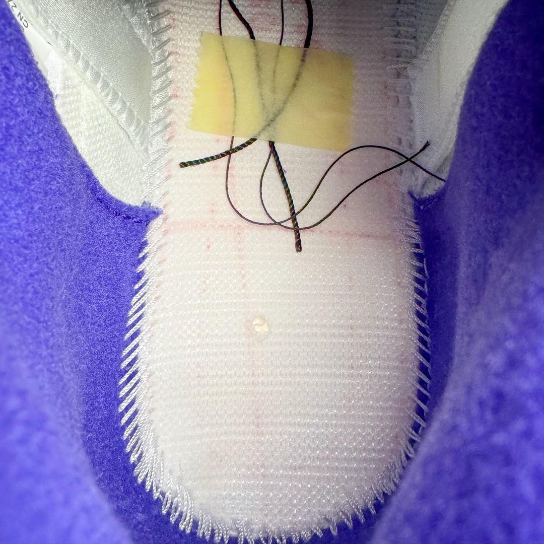 图片[11]-＃Ljr超强特价 Air Jordan AJ5 Retro 白紫康扣 DD0587-141 注意特价无售后 之前零售六七百的东西 买到就是赚 圈内最强系列 恪守真诚 承诺混一赔十 高端零售裸鞋圈特供批次 SZ原厂全套原楦原纸板冲刀磨具开发 原厂皮料加持 原厂港宝加持定型后跟R度完美 同源原厂电绣 飞翼针数密度立体效果一致 百分百一致原鞋 原厂拉帮工艺 针距密度一致 后跟弧度收口自然不对折 极致一眼正品既视感 进口玻璃冲刀皮料裁剪零毛边 全鞋电脑针车工艺 品控清洁度最高QC检验标准 免检产品 原厂订购鞋盒、鞋标、防尘纸、鞋撑、鞋带 追求极致的原厂味道 尺码对应库存明细‼️-选品中心