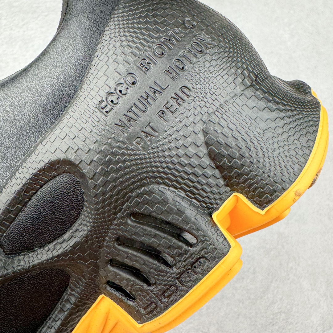 图片[14]-ECCO爱步2024年新款户外鞋防水透气越野跑鞋 健步踪迹系列 鞋面设有GORE-TEX防水薄膜 给你贴心防水保护 防水透气 直接注塑工艺连接鞋面与鞋底 一体成型 合脚稳固 BIOM自然律动科技鞋楦 符合人体工学 长效缓震带来裸足体验 橡胶大底 结合橡胶凸起鞋钉设计 适应多种地形 提供强劲抓地力与耐磨性 稳定支撑 越野无束 尺码：39 40 41 42 43 44（正常码）-选品中心