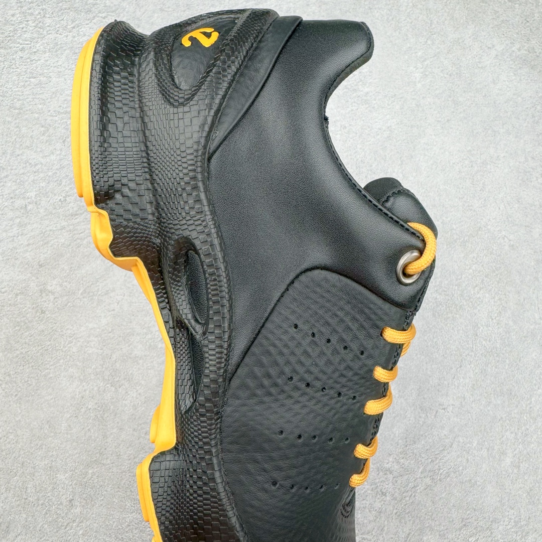 图片[6]-ECCO爱步2024年新款户外鞋防水透气越野跑鞋 健步踪迹系列 鞋面设有GORE-TEX防水薄膜 给你贴心防水保护 防水透气 直接注塑工艺连接鞋面与鞋底 一体成型 合脚稳固 BIOM自然律动科技鞋楦 符合人体工学 长效缓震带来裸足体验 橡胶大底 结合橡胶凸起鞋钉设计 适应多种地形 提供强劲抓地力与耐磨性 稳定支撑 越野无束 尺码：39 40 41 42 43 44（正常码）-选品中心