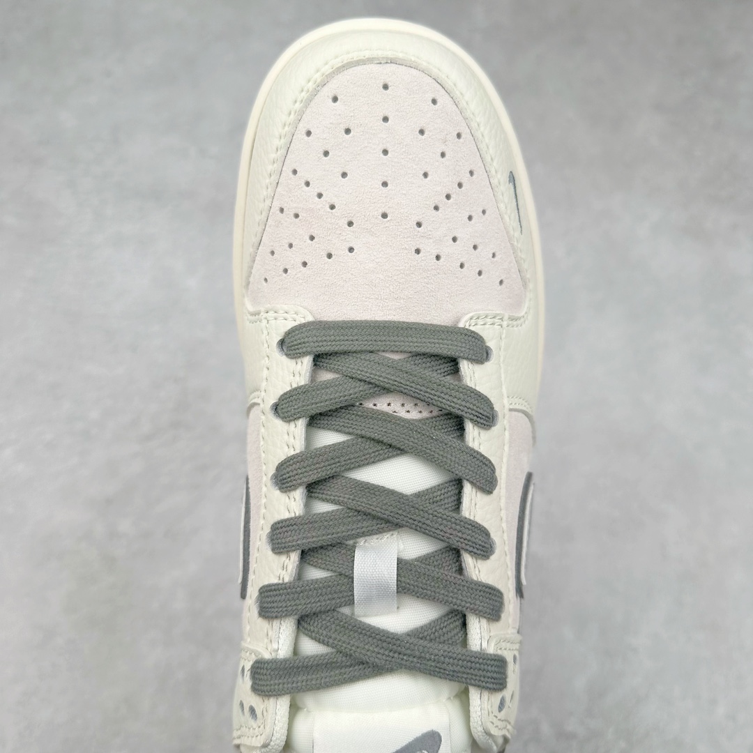 图片[4]-NK Dunk Low 定制配色 XX2025-188 大厂出品 极力推荐 原装头层材料 独家版型蒸餾加工帶來的是更好的视觉和脚感体验大厂纯原品质出货 清洁度 电绣工艺 皮料切割干净无任何毛边 细节完美 尺码：36 36.5 37.5 38 38.5 39 40 40.5 41 42 42.5 43 44 44.5 45 46 47.5-选品中心