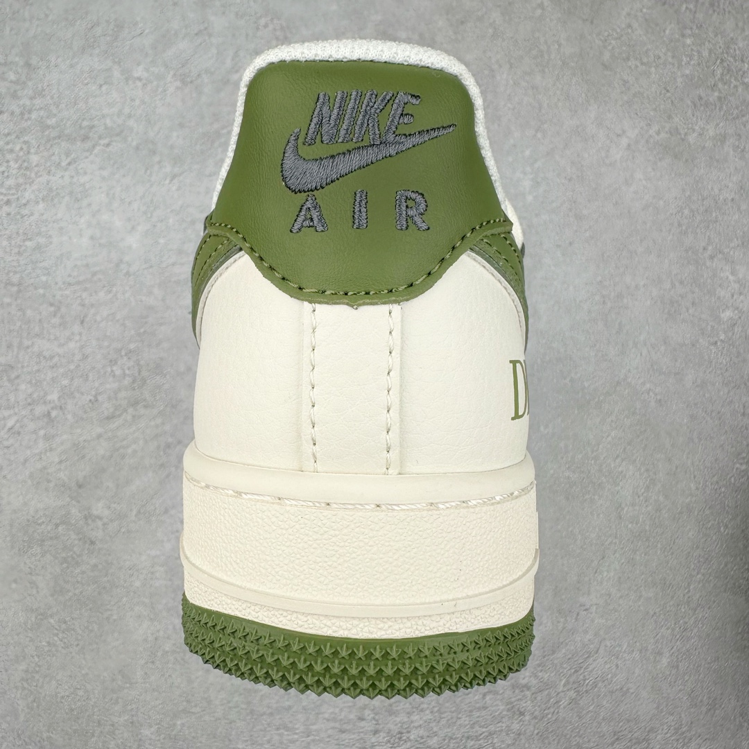 图片[8]-NK Air Force 1´07 Low 空军一号低帮百搭休闲运动板鞋 SJ1198-200 柔软、弹性十足的缓震性能和出色的中底设计 横跨复古与现代的外型结合 造就出风靡全球 三十多年的Force 1 直到今天还深受青睐 尺码：36 36.5 37.5 38 38.5 39 40 40.5 41 42 42.5 43 44 44.5 45-选品中心