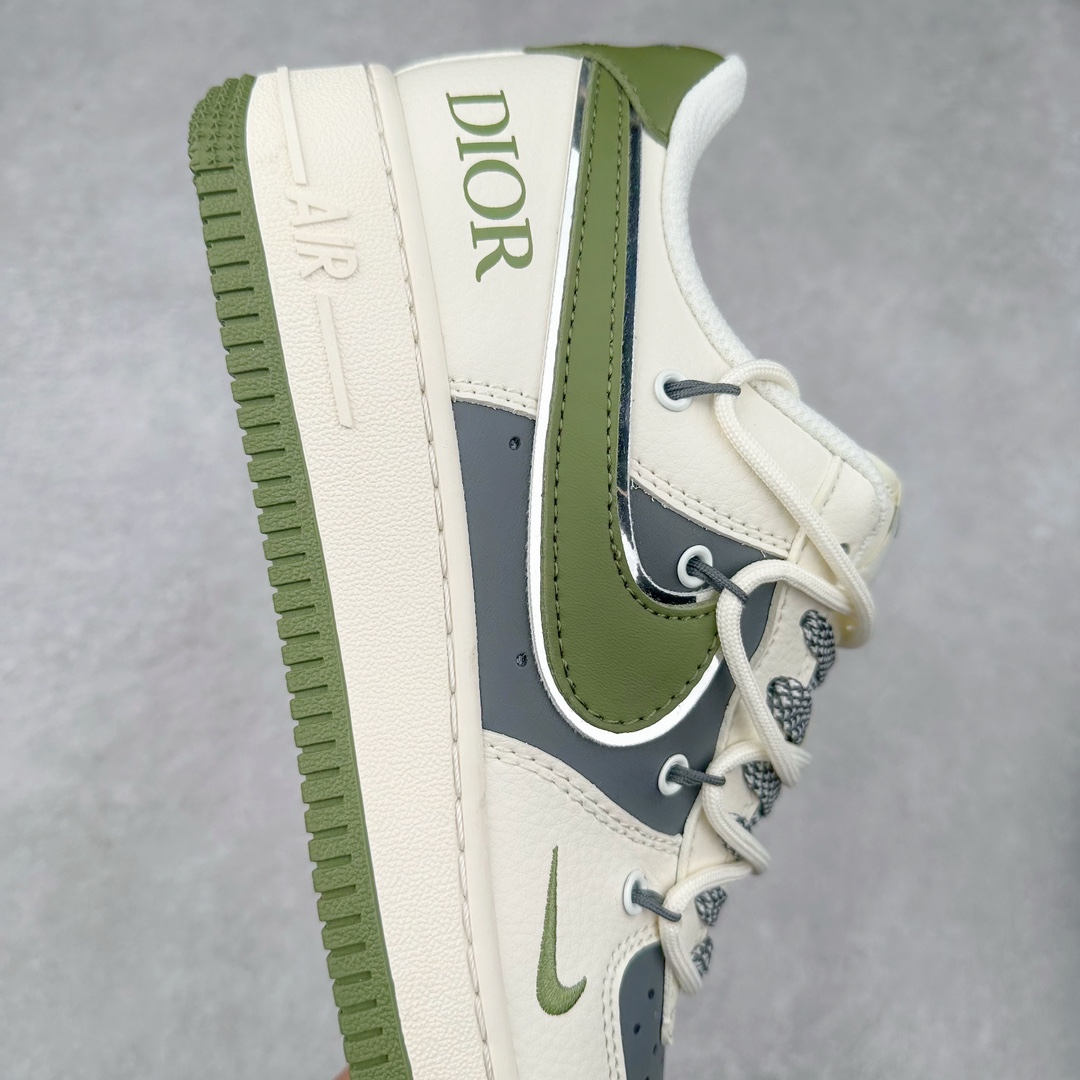 图片[6]-NK Air Force 1´07 Low 空军一号低帮百搭休闲运动板鞋 SJ1198-200 柔软、弹性十足的缓震性能和出色的中底设计 横跨复古与现代的外型结合 造就出风靡全球 三十多年的Force 1 直到今天还深受青睐 尺码：36 36.5 37.5 38 38.5 39 40 40.5 41 42 42.5 43 44 44.5 45-选品中心