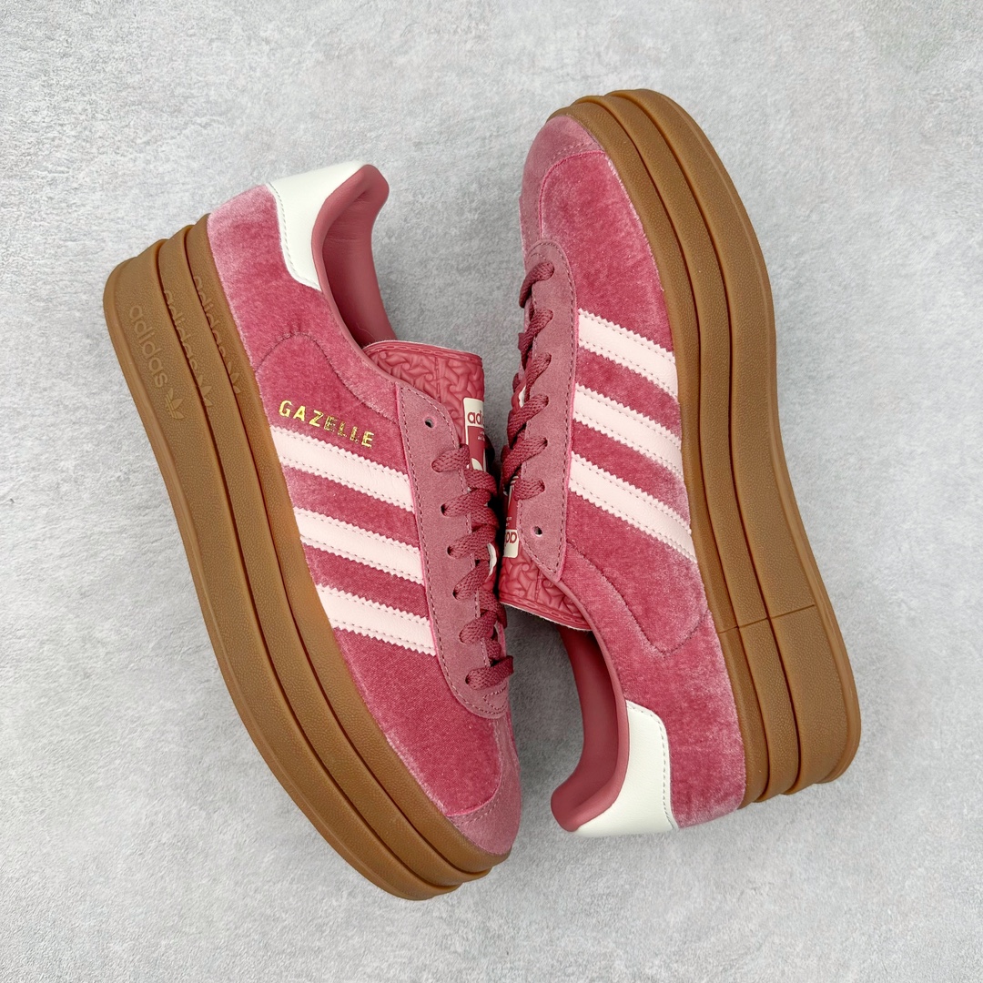 图片[3]-AD Originals Gazelle Bold W 羚羊松糕系列复古百搭厚底增高低帮休闲运动板鞋 IG4389 新的一年就要换新的打扮啦！除了设定变美、健身、减肥等目标外，你已经可以利用鞋子来“偷偷改善身材比例”的愿望了！ 因为有一句话。身高不够。鞋子来凑~赶快入手以下各大运动品牌最新推出的“厚底增高运动鞋”吧。 是最好穿最百搭的长腿神器。 重点是……不仅价格不错～鞋子也不错啊！Originals的Gazelle Bold鞋款打造出「超厚底版本」！延续流线鞋型、经典麂皮材质、白色三条线和侧面烫金标志的复古外型，奶油白鞋底高度直接乘3，出门搭上它，保证一路步步高升。尺码：36 36.5 37 38 38.5 39 40 40.5 41 42-选品中心