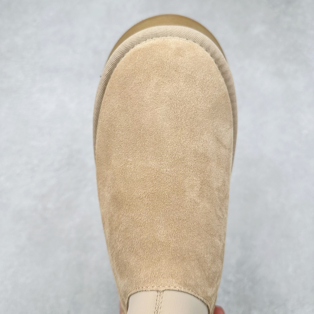 图片[4]-＃纯原福利 UGG 4031经典秋冬羊皮毛一体雪地靴 隆丰A级澳洲进口羊皮毛一体 完全遵循ZP工艺流程 代工厂原厂版师 秉承无原鞋不开发选择 注重每一处细节 市面最正版型 TREADLITE\\\”轻翼\\\”科技外底 轻便/耐用/柔韧/桩型【售后郑重承诺】一个月内若出现重大脱胶/断底等质量问题 直接为您换新 翻毛皮鞋面 细腻亲肤再生聚酯纤维滚边 舒适易打理 保暖性佳 UGG plush™ 里衬和内底 茸软亲肤 舒适暖足 经典鞋型搭配轻盈厚底 稳稳拿捏秋冬出街时髦造型 Treadlite by UGG 轻翼大底 轻盈缓震 为双足减负 舒适轻便 助你轻松畅玩整天 尺码：35 36 37 38 39 40-选品中心