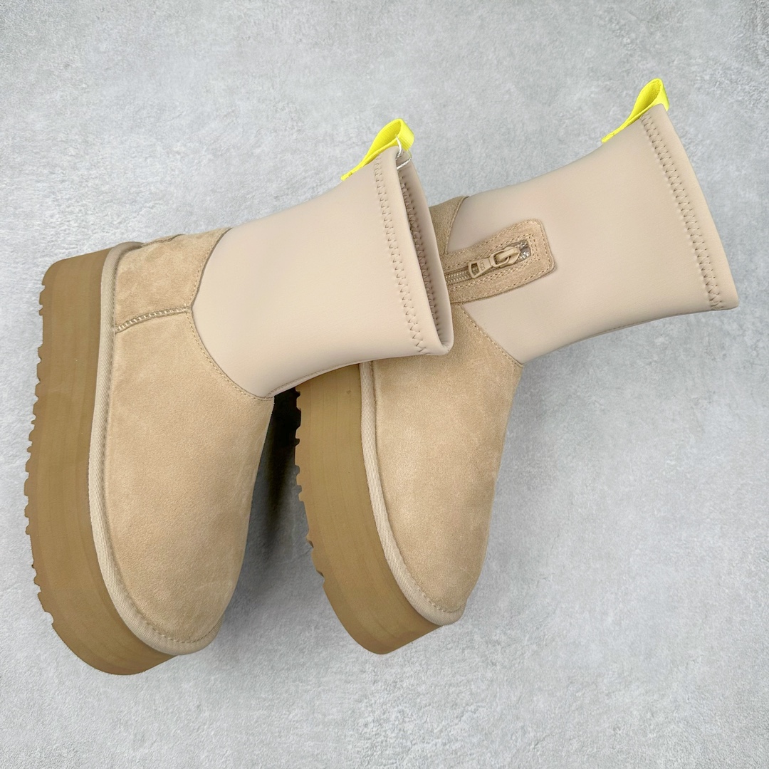 图片[3]-＃纯原福利 UGG 4031经典秋冬羊皮毛一体雪地靴 隆丰A级澳洲进口羊皮毛一体 完全遵循ZP工艺流程 代工厂原厂版师 秉承无原鞋不开发选择 注重每一处细节 市面最正版型 TREADLITE\\\”轻翼\\\”科技外底 轻便/耐用/柔韧/桩型【售后郑重承诺】一个月内若出现重大脱胶/断底等质量问题 直接为您换新 翻毛皮鞋面 细腻亲肤再生聚酯纤维滚边 舒适易打理 保暖性佳 UGG plush™ 里衬和内底 茸软亲肤 舒适暖足 经典鞋型搭配轻盈厚底 稳稳拿捏秋冬出街时髦造型 Treadlite by UGG 轻翼大底 轻盈缓震 为双足减负 舒适轻便 助你轻松畅玩整天 尺码：35 36 37 38 39 40-选品中心