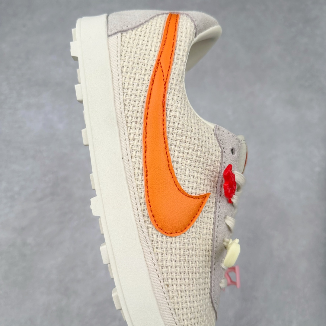 图片[6]-Bode x NK Astro Grabber SP 宇宙掠夺者系列低帮复古经典休闲运动鞋 FQ6892-101 复刻经典球鞋Astro Grabber，与美国男装品牌Bode联名合作，推出两款配色。鞋型符合当下流行趋势，彰显复古身份。复刻一定是球鞋圈绕不开的话题，最近几年 Nike 带回了不少经典球鞋，让不少老玩家欣喜。最近 Nike 挖掘自家档案库，让 1974 年首次发布的 Nike Astro Grabber 重回玩家视野，并且上来就是联名合作。这次合作是同美国新锐品牌 Bode 的联名，这个男装品牌凭借创造性的使用蕾丝桌布等日常材料而闻名。双方带来两款配色，先来看第一双米色款，鞋面由独特编织纹理覆盖，鞋带点缀有小配饰，整体营造出的氛围感十分清新。鞋型方面符合当下流行趋势，超薄中底与扁平鞋面彰显其复古身份。另一双更有复古味道，全黑色皮革鞋面好打理，同时有一种老鞋的感觉，与 1974 的 Nike Astro Grabber 极为相似。尺码：36 36.5 37.5 38 38.5 39 40 40.5 41 42 42.5 43 44 44.5 45-选品中心