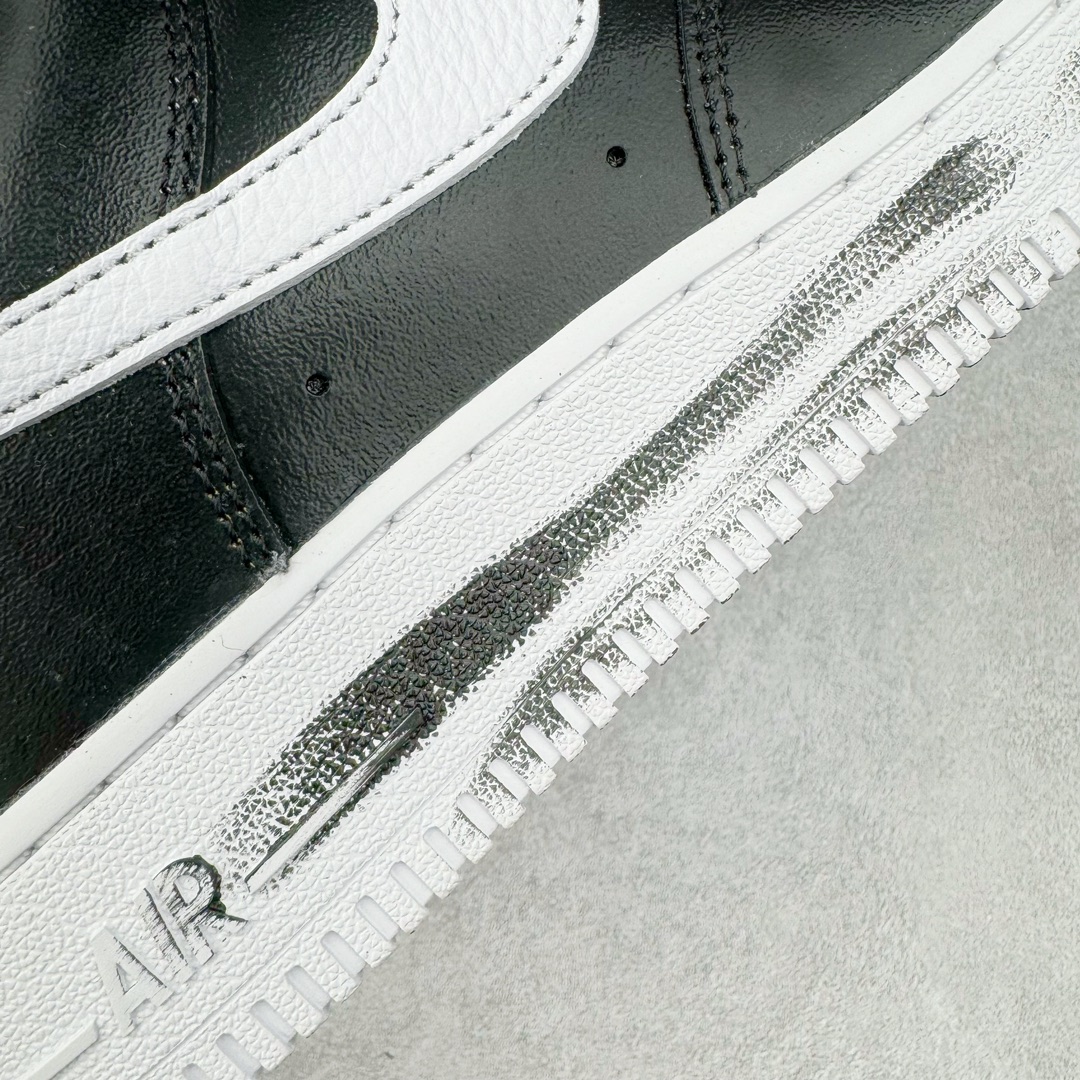 图片[22]-＃PK纯原 PEACEMINUSONE x NK AIR FORCE 1\\\”PARA-NOISE \\\”权志龙联名空军一号低帮 黑白 货号：AQ3692-001 正确彩喷3D打印图案颜色 原厂皮料图案裁片定位正确原盒原配件 热风吹 镊子起皮方式 穿久也可自然脱落 正确原盒原标 内置芯片 原装配件 原包装纸 颇有几分前作反转配色的意思，整双鞋以白色为主打，Swoosh、鞋带以及中底涂漆等细节采用黑色点缀，营造出视觉色差。鞋面与前作一样，暗藏刮刮乐设计，刮开后是极具艺术气息的涂鸦元素 尺码：36 36.5 37.5 38 38.5 39 40 40.5 41 42 42.5 43 44 44.5 45 46 47.5-选品中心