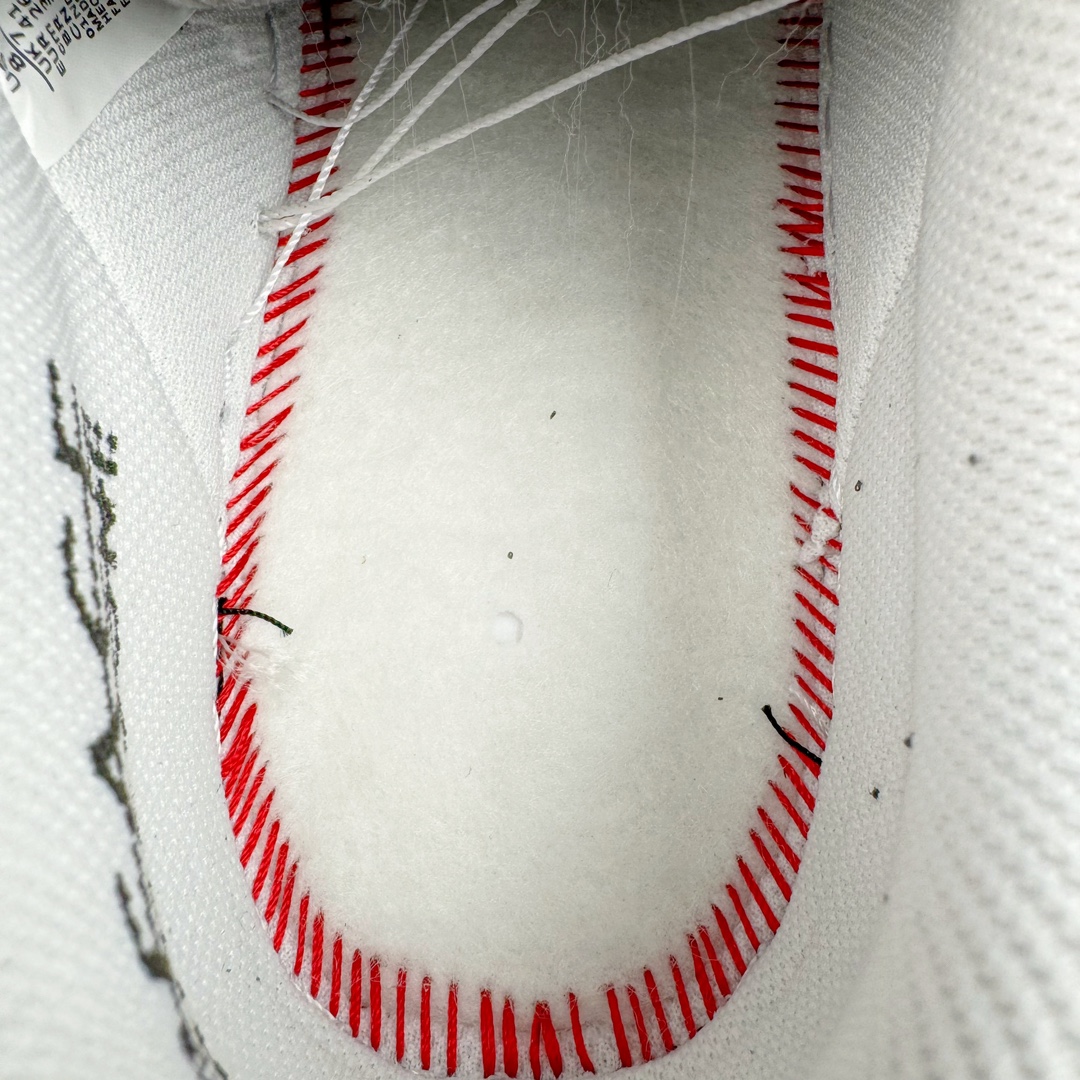 图片[11]-＃PK纯原 PEACEMINUSONE x NK AIR FORCE 1\\\”PARA-NOISE \\\”权志龙联名空军一号低帮 黑白 货号：AQ3692-001 正确彩喷3D打印图案颜色 原厂皮料图案裁片定位正确原盒原配件 热风吹 镊子起皮方式 穿久也可自然脱落 正确原盒原标 内置芯片 原装配件 原包装纸 颇有几分前作反转配色的意思，整双鞋以白色为主打，Swoosh、鞋带以及中底涂漆等细节采用黑色点缀，营造出视觉色差。鞋面与前作一样，暗藏刮刮乐设计，刮开后是极具艺术气息的涂鸦元素 尺码：36 36.5 37.5 38 38.5 39 40 40.5 41 42 42.5 43 44 44.5 45 46 47.5-选品中心