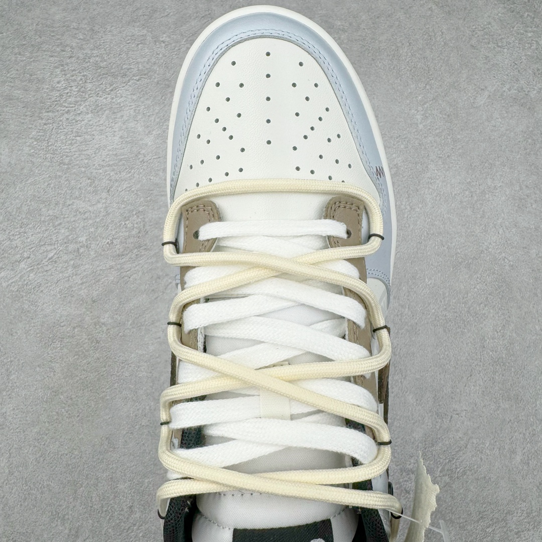 图片[4]-＃YC纯原 NK Dunk Low 心动邮件 心薇 DD1391-100 定制系列天花板 无原鞋不开发 全系列得物原鞋一比一校对开发 配色持续更新中 终端对接 优势输出 全套原厂楦头原纸板数据档案倾力打造 原汁原味莞产 极致还原 圈内最强针车工艺 高端零售指定版 广东原厂配套原盒原标 鞋盒分三个尺码段 原厂冲刀 超高清洁度 全鞋零毛边皮料切割 采用原厂百宏鞋带以及原厂百宏织唛舌标 内标可供原厂几率过验 进口原装条纹中底布 四线拉帮白色点胶 原厂拉帮手法遵循公司 原厂电绣 极致还原 尺码：36 36.5 37.5 38 38.5 39 40 40.5 41 42 42.5 43 44-选品中心