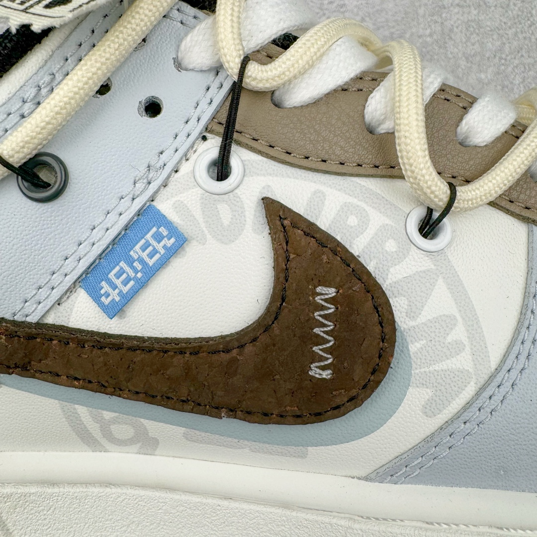 图片[18]-＃YC纯原 NK Dunk Low 心动邮件 心薇 DD1391-100 定制系列天花板 无原鞋不开发 全系列得物原鞋一比一校对开发 配色持续更新中 终端对接 优势输出 全套原厂楦头原纸板数据档案倾力打造 原汁原味莞产 极致还原 圈内最强针车工艺 高端零售指定版 广东原厂配套原盒原标 鞋盒分三个尺码段 原厂冲刀 超高清洁度 全鞋零毛边皮料切割 采用原厂百宏鞋带以及原厂百宏织唛舌标 内标可供原厂几率过验 进口原装条纹中底布 四线拉帮白色点胶 原厂拉帮手法遵循公司 原厂电绣 极致还原 尺码：36 36.5 37.5 38 38.5 39 40 40.5 41 42 42.5 43 44-选品中心